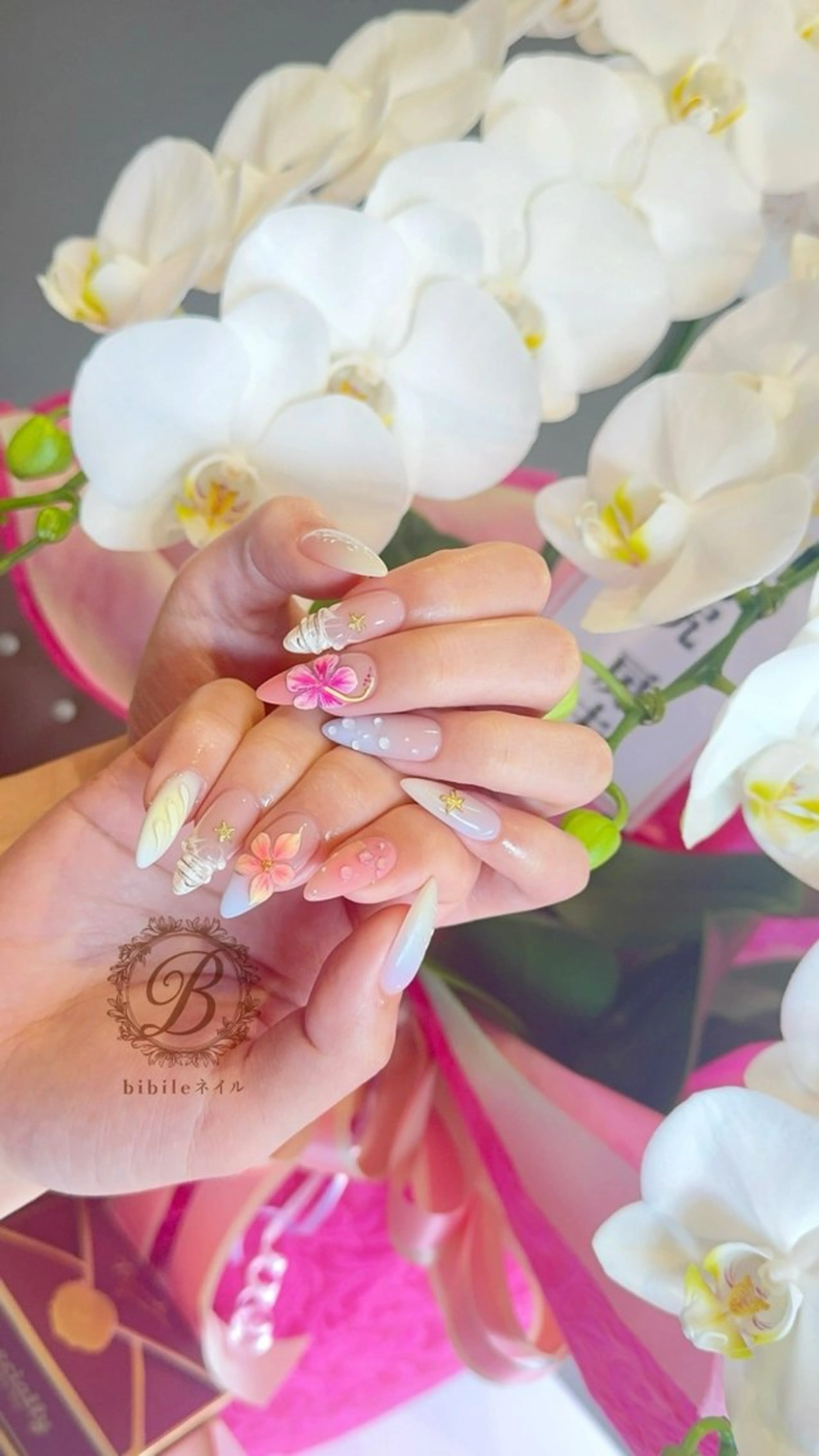 ネイル ハンドネイル 島尻 ユインのネイルデザイン