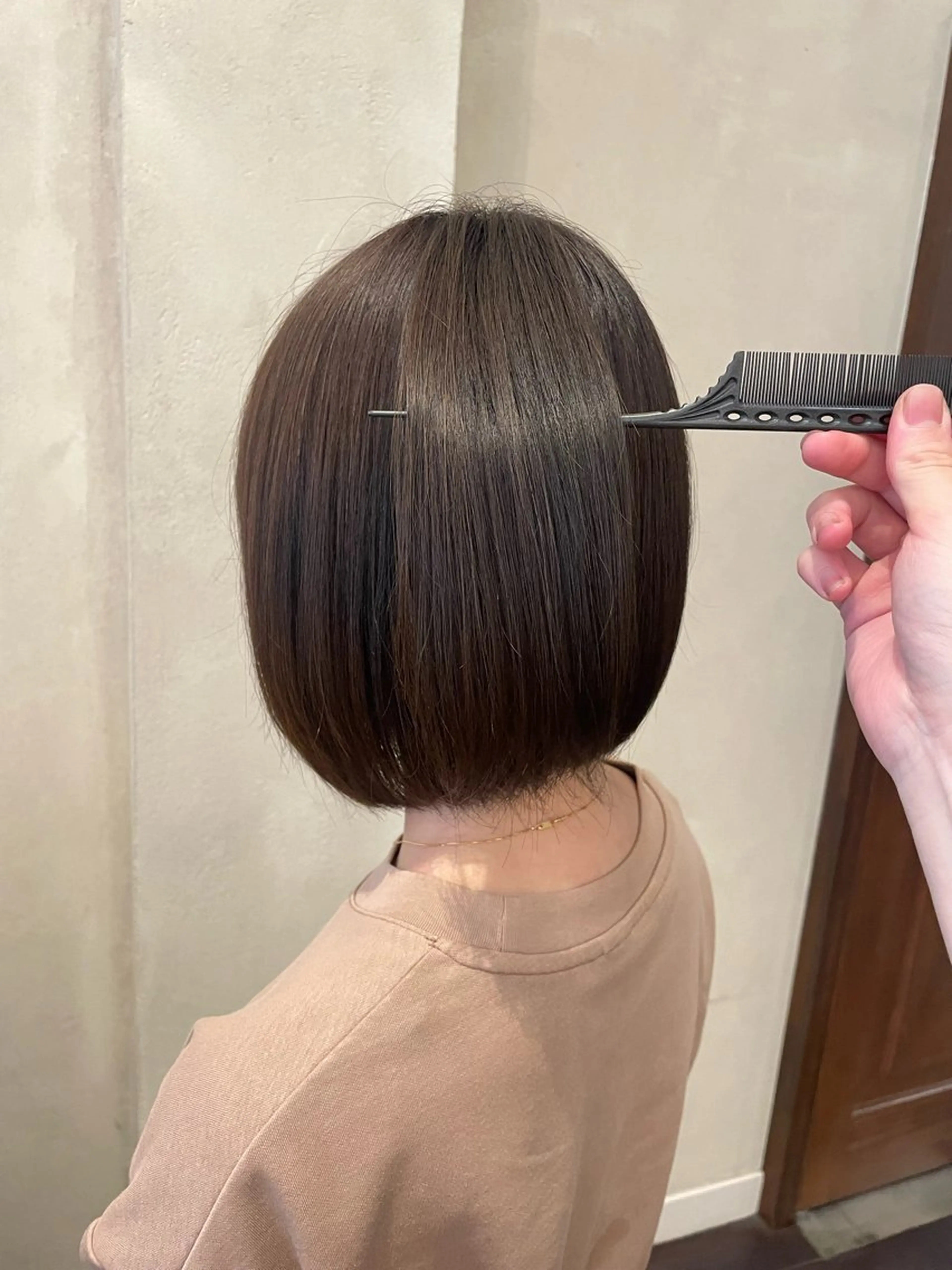 ショート カラー 髪質改善 トリートメント カット ヘアカラー トリートメント roost 優のヘアスタイル