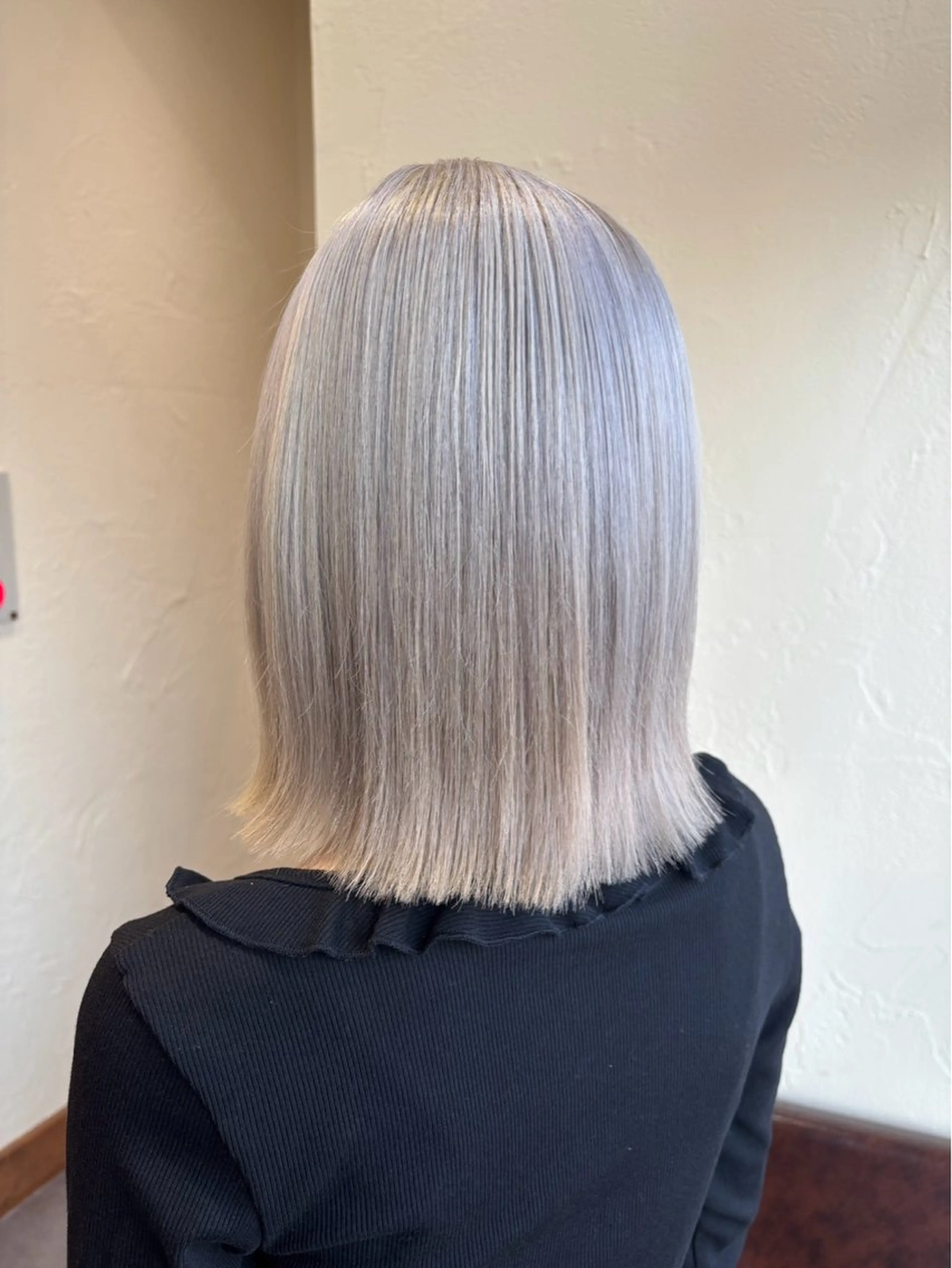 ショート カット 杉浦 愛華のヘアスタイル