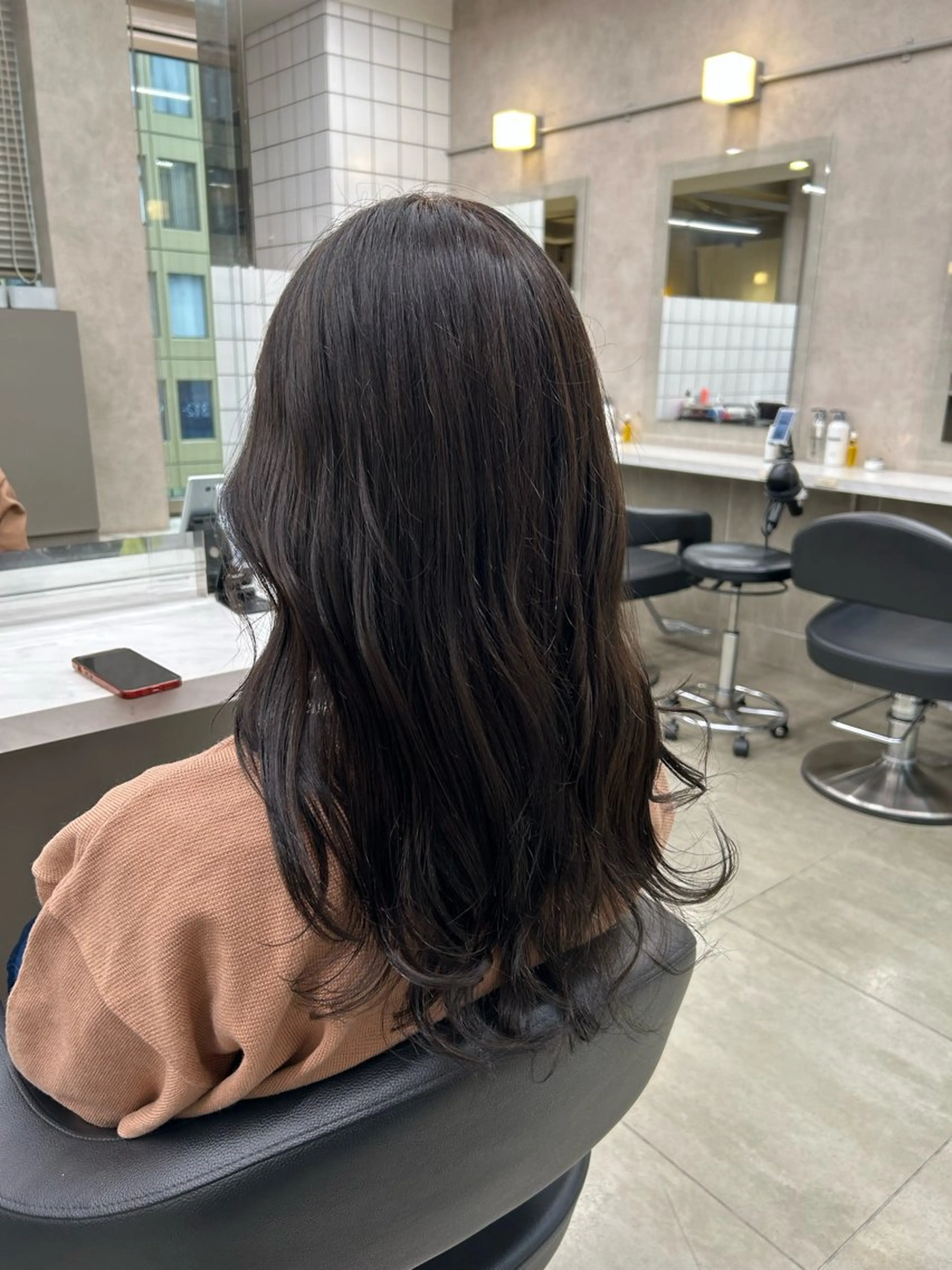 ロング カラー パーマ ヘアアレンジ メンズ キッズ 🦋韓国レイヤー｜ 透明感グレージュ🦋のヘアスタイル