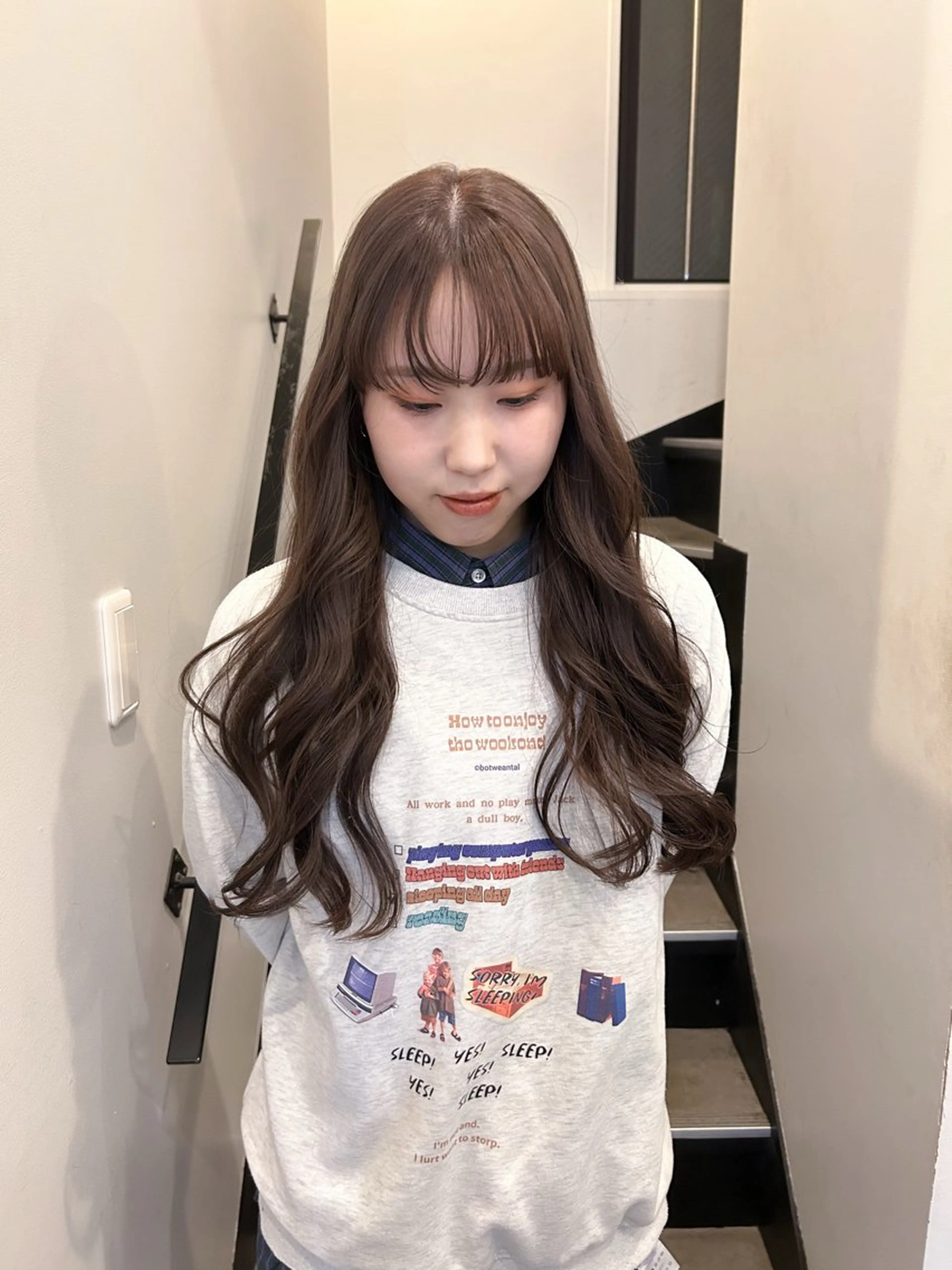 ロング カラー メイ🩰透明感カラー レイヤーカットのヘアスタイル