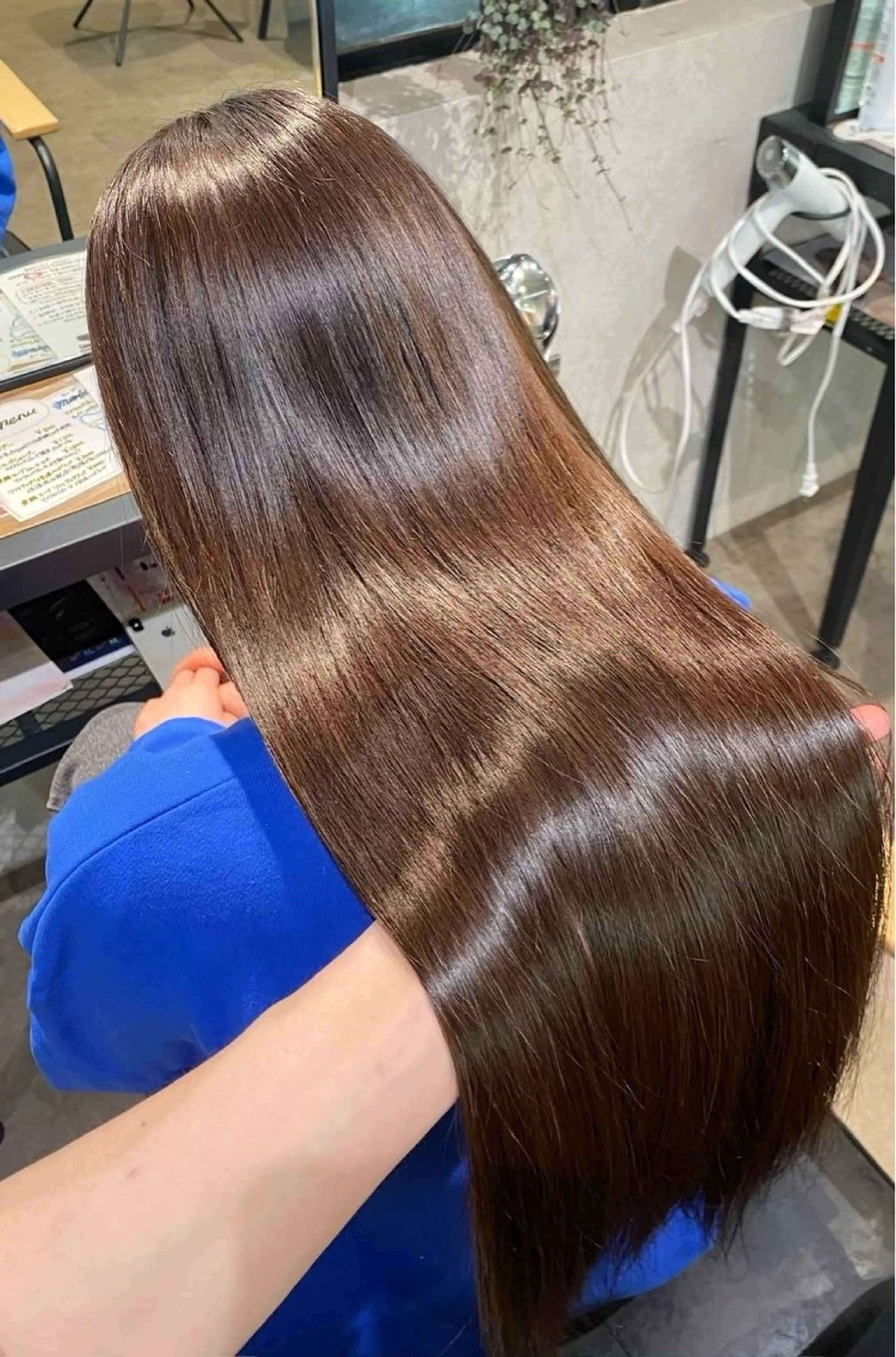 ロング 平良 彩笑のヘアスタイル