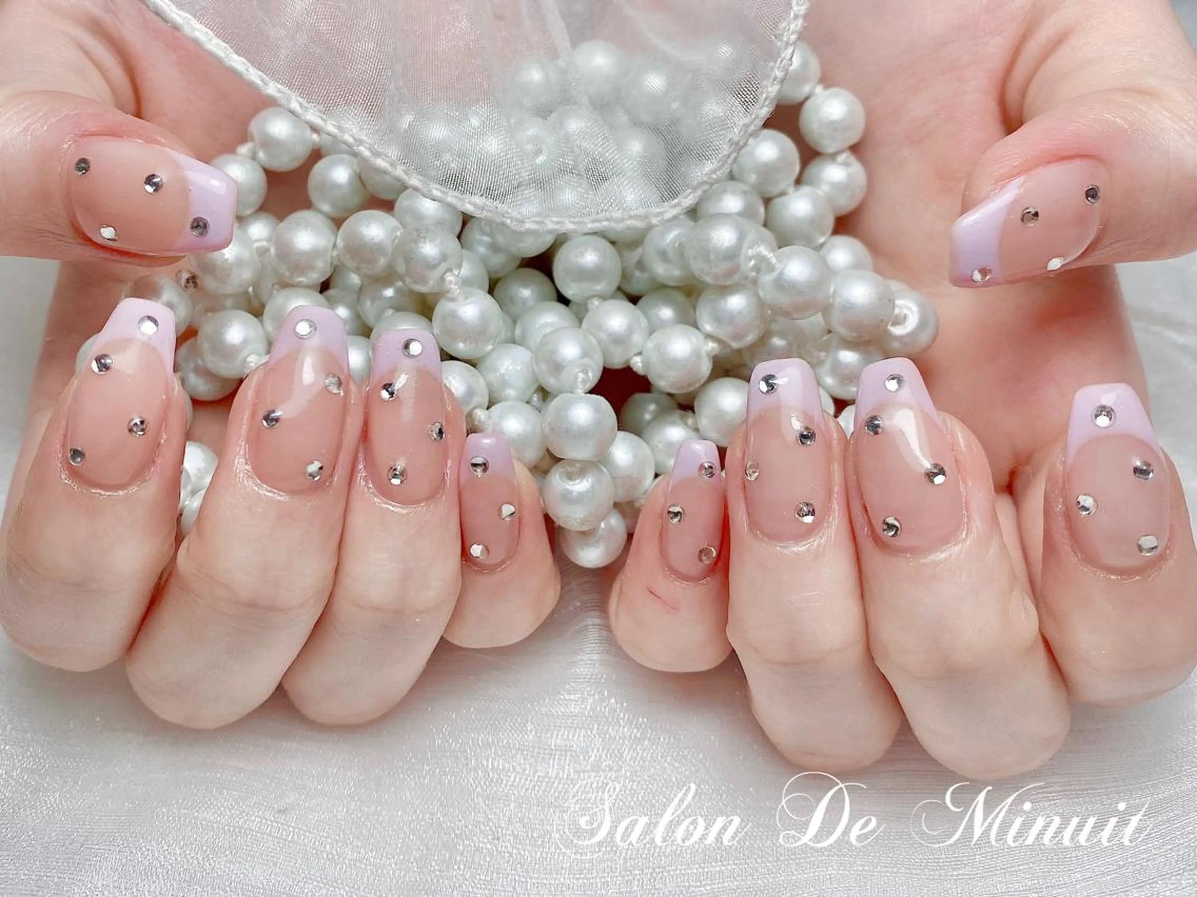 ネイル ハンドネイル ハンドケア Momo 🤍のネイルデザイン