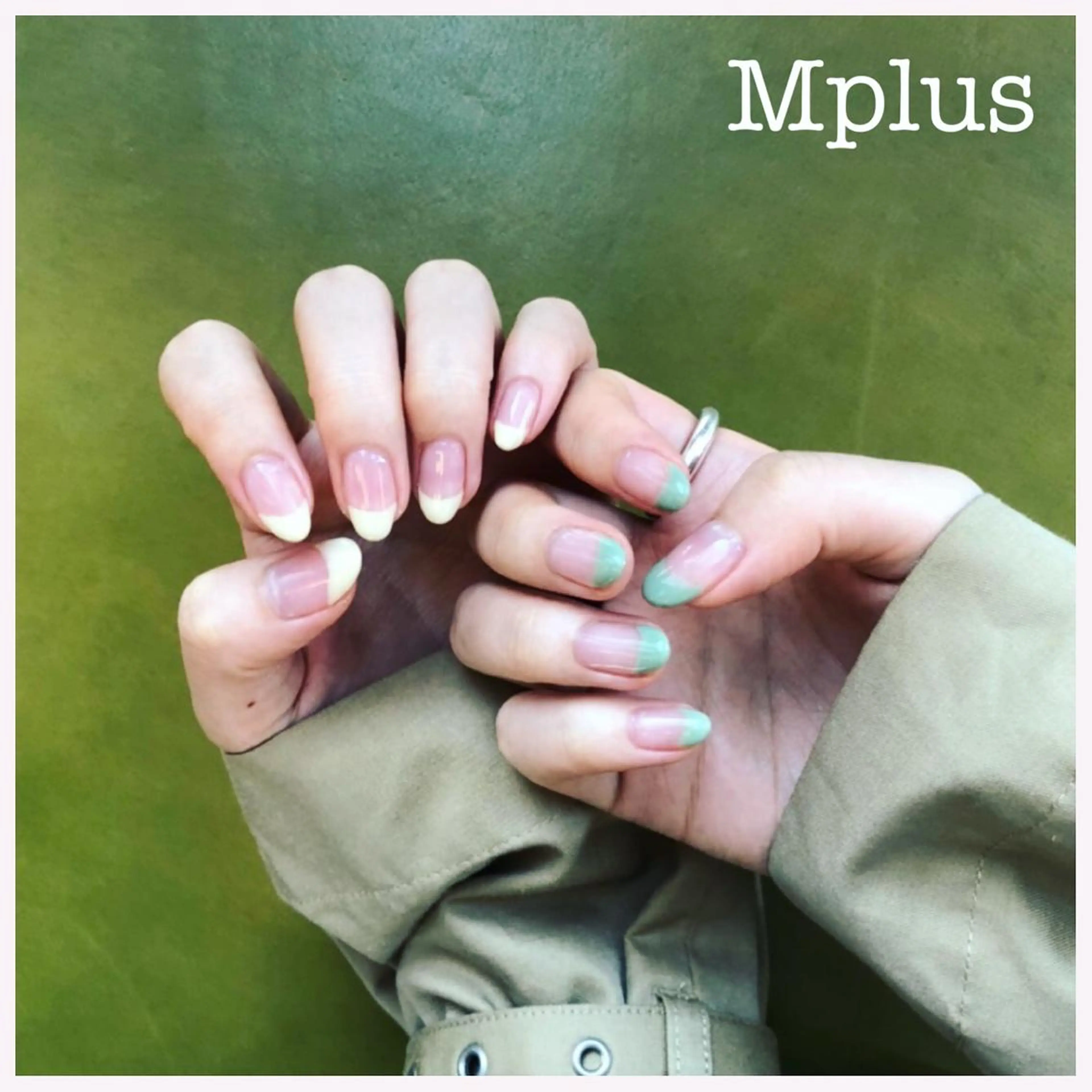 ネイル フレンチネイル 黄色 Mplus miyukiのネイルデザイン