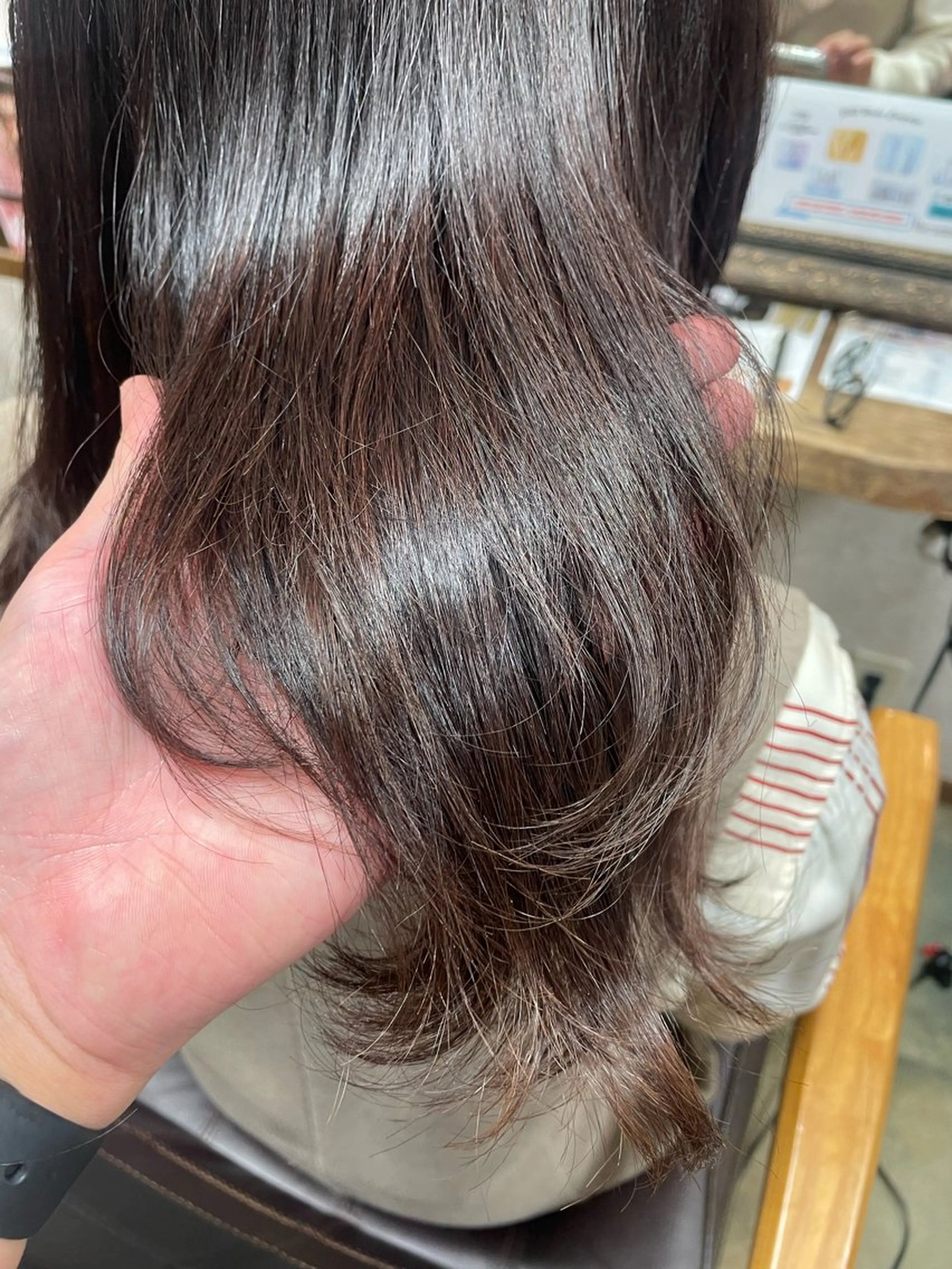 セミロング カラー トリートメント カット ヘアカラー トリートメント 三川 啓英 / 縮毛矯正/髪質改善のヘアスタイル