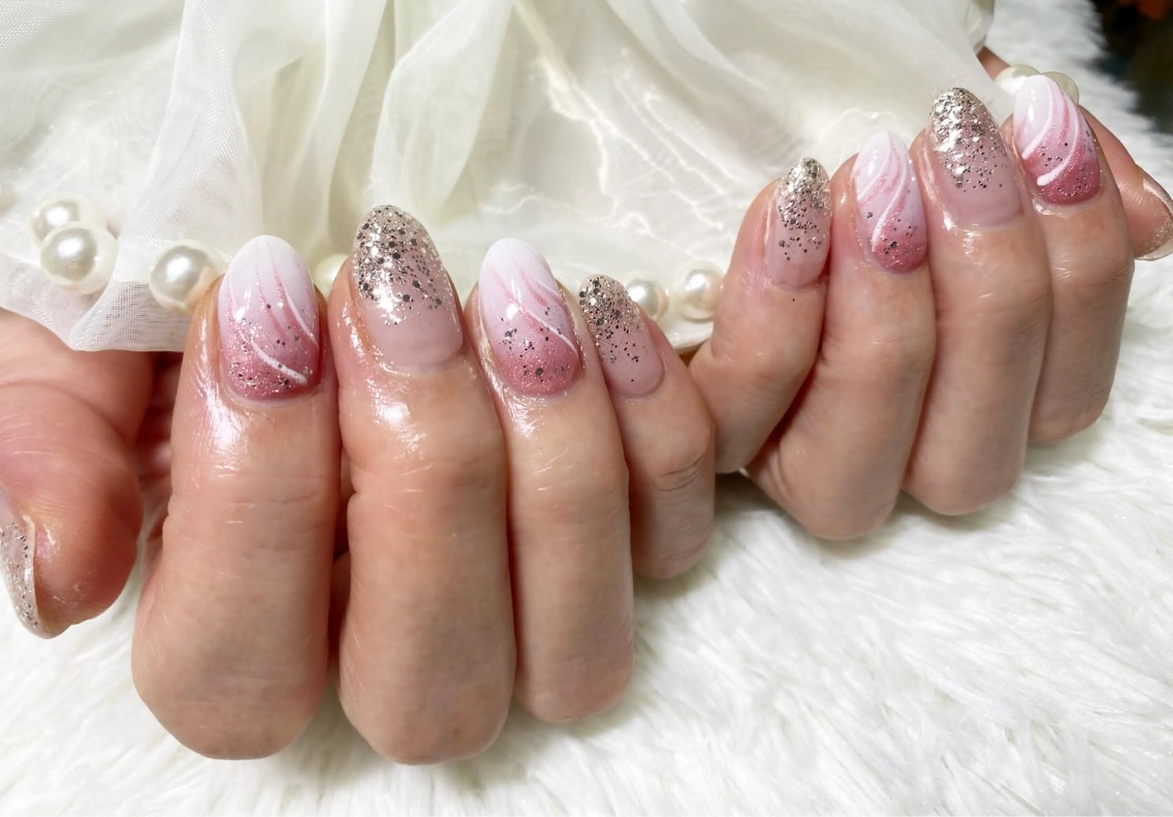 ネイル グラデーション 持ち込み ハンドネイル ネイルサロン nail_upのネイルデザイン