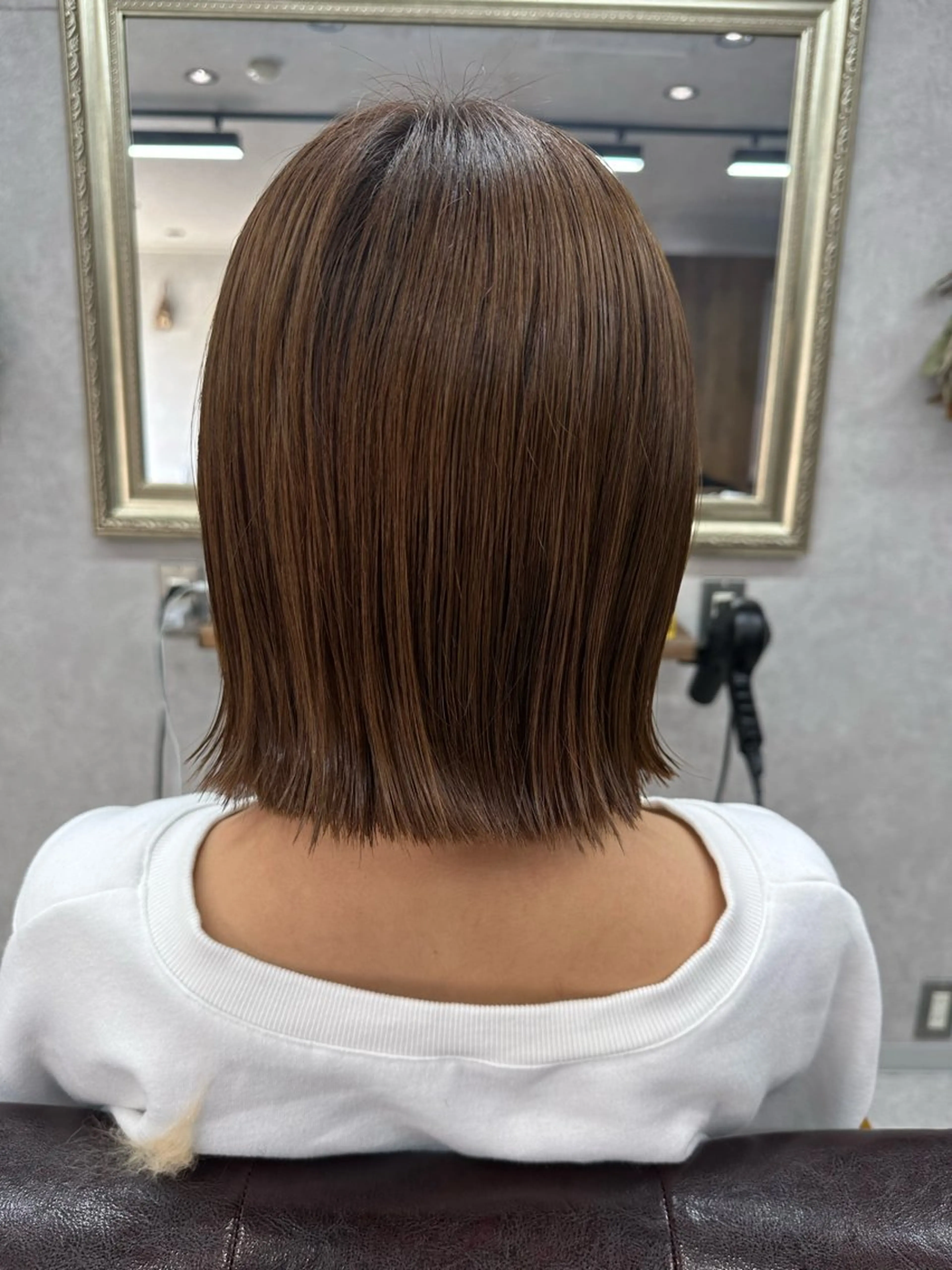 ミディアム カラー カット ヘアカラー トリートメント Lien 深井店のヘアスタイル