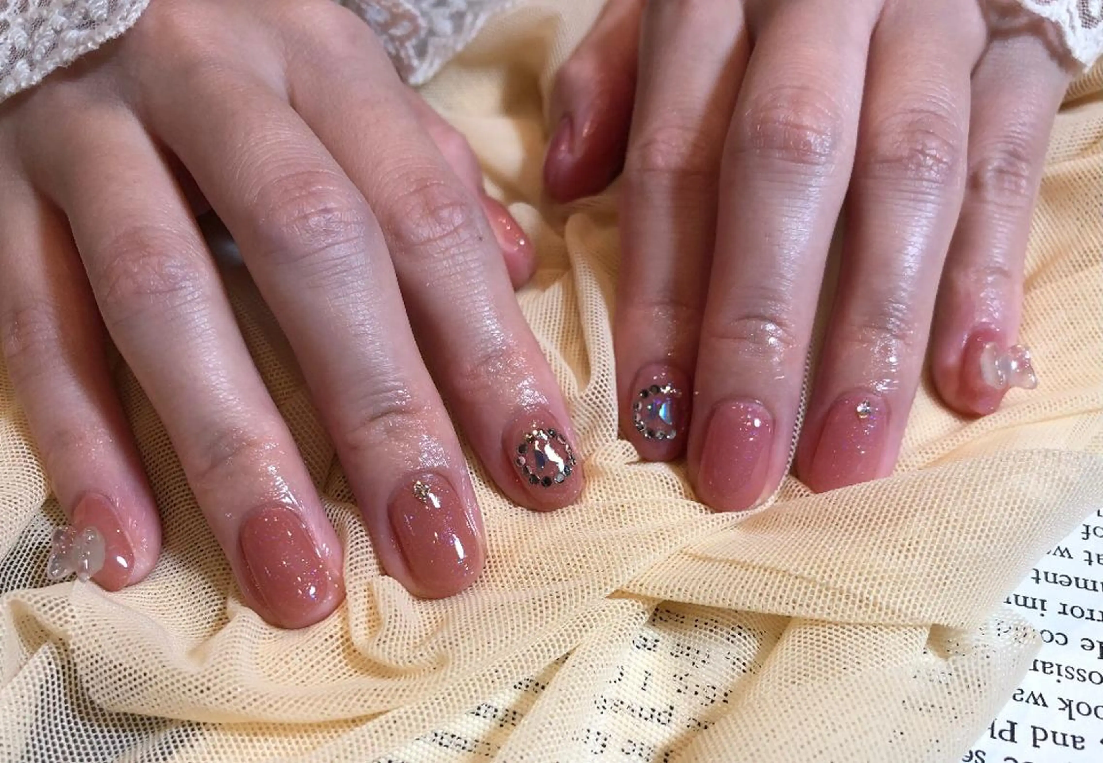 ネイル ストーンネイル ハンドネイル パラあり！フィルイン 美フォルムのネイルデザイン