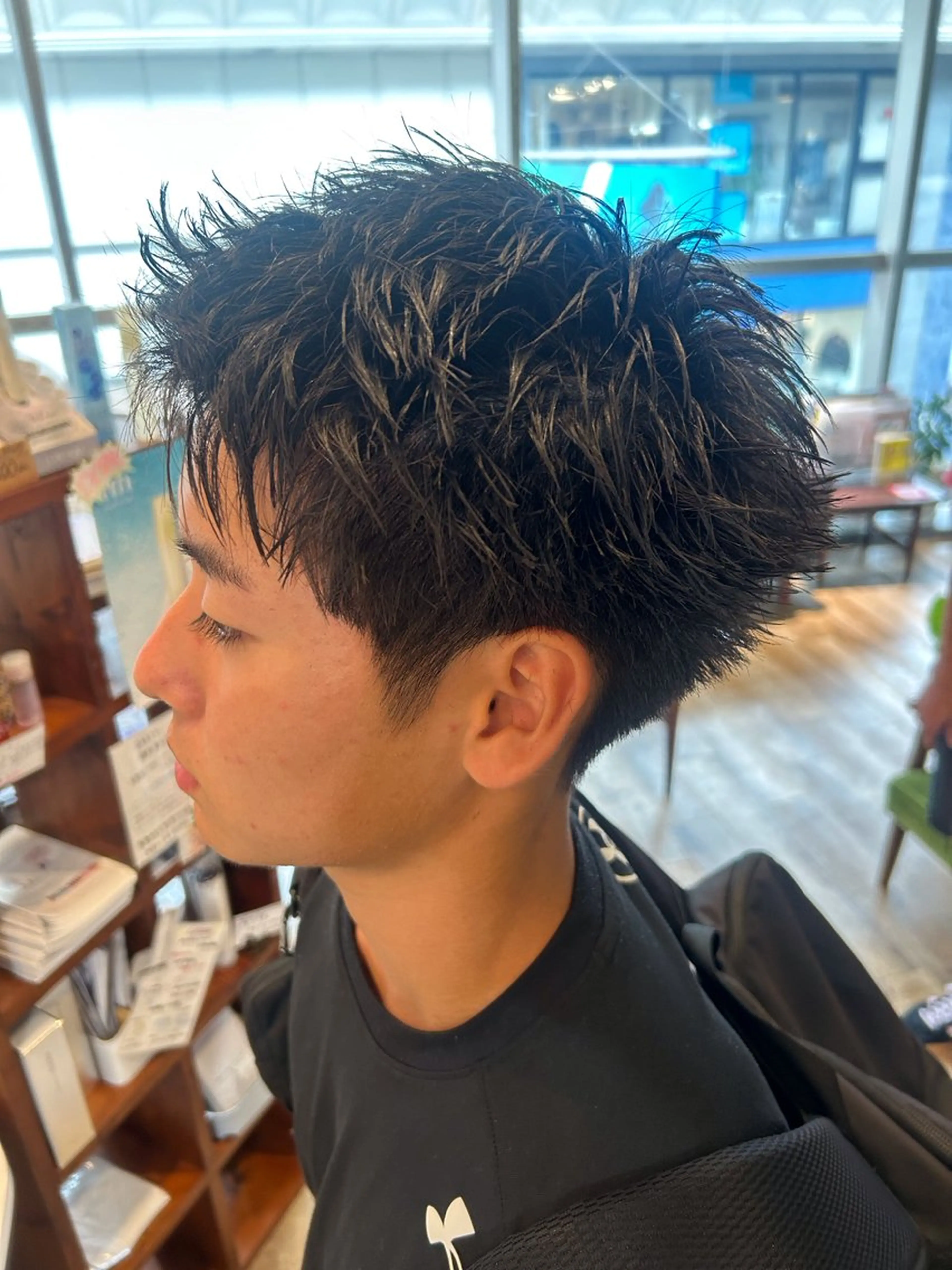 ショート メンズ メンズパーマ スパイキーショート ショートヘア カット 鶴田 将清のヘアスタイル