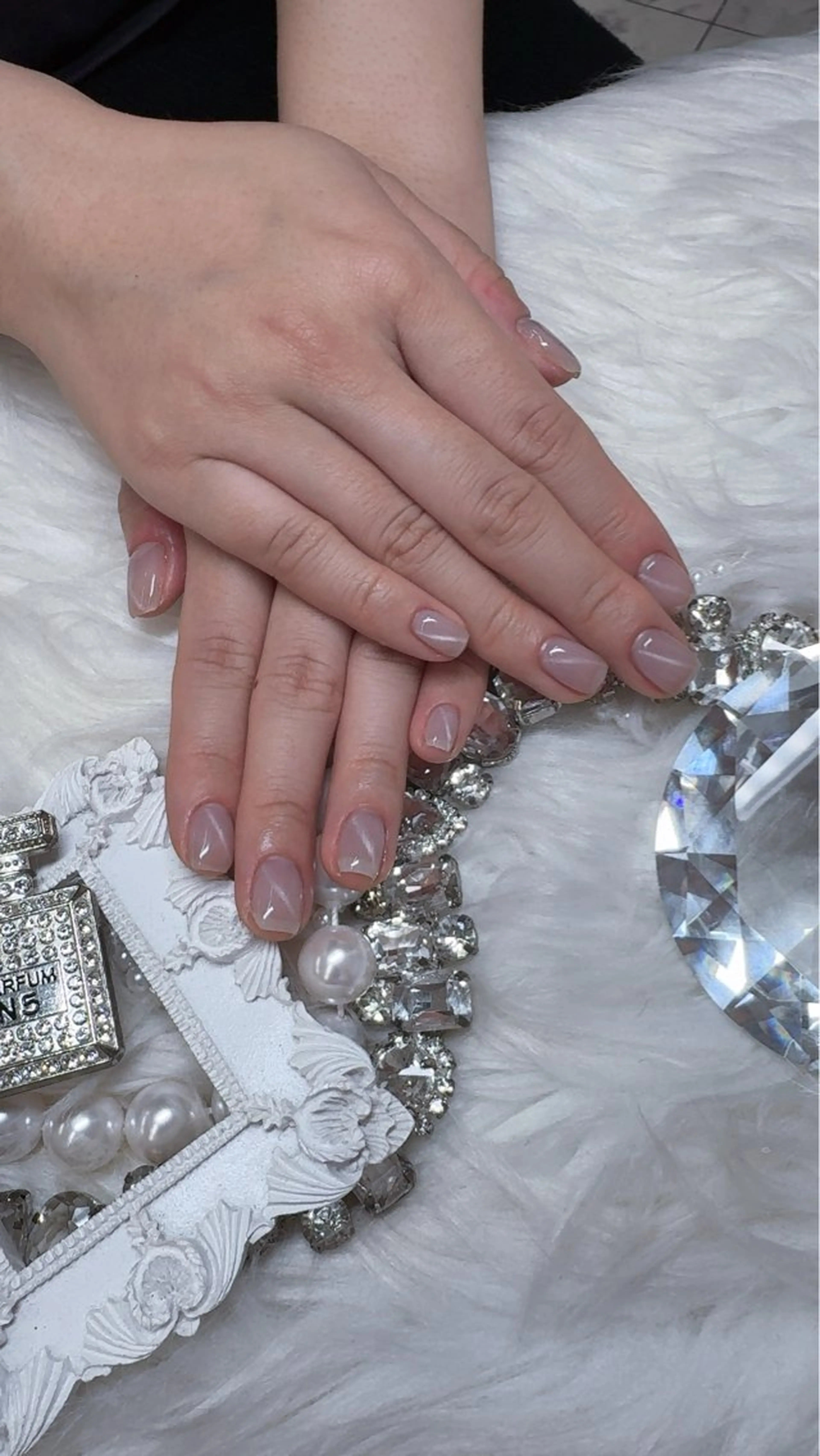 ネイル マグネットネイル MADIA YUKIHOのネイルデザイン