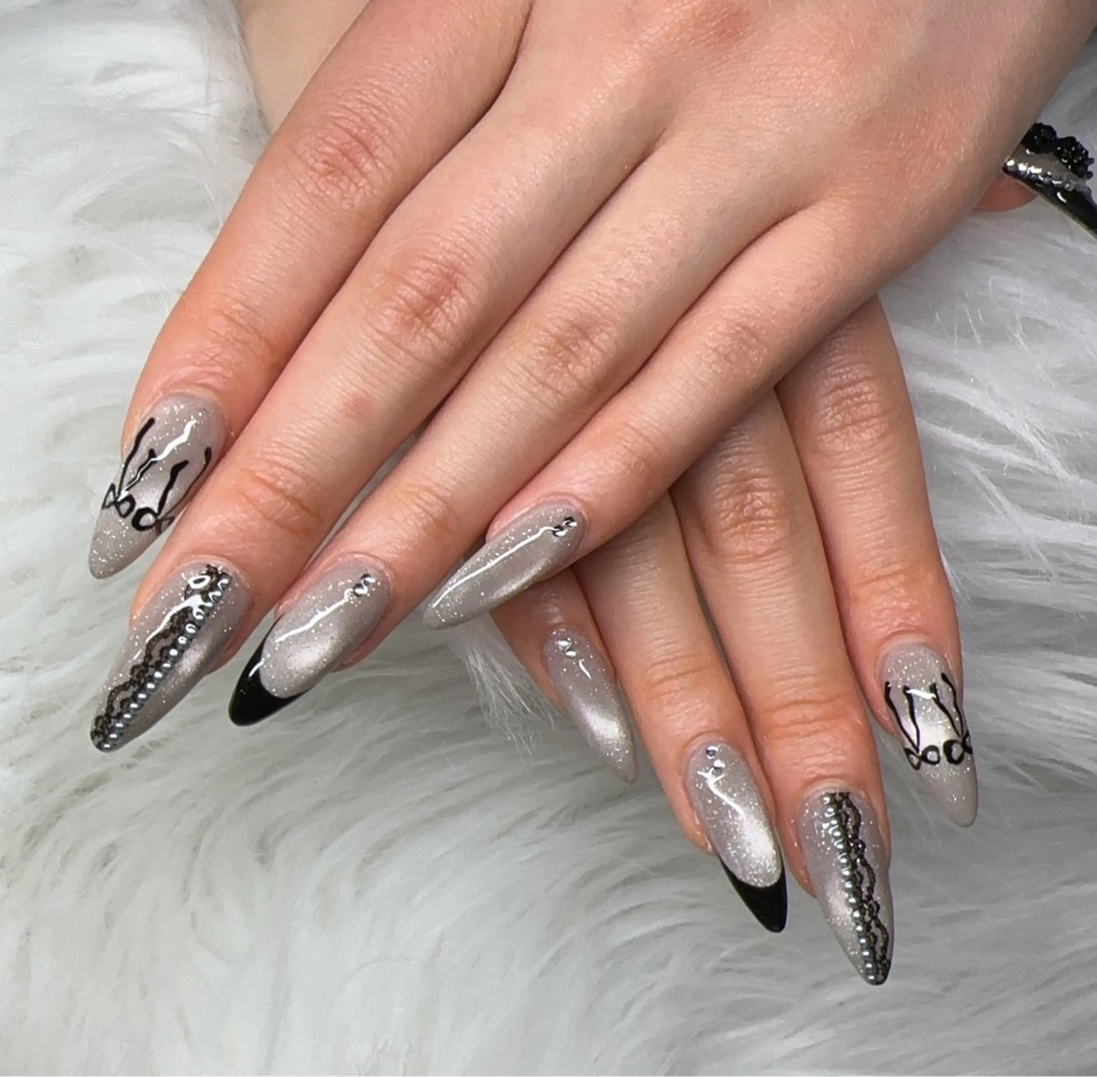 ネイル フラッシュネイル マグネットネイル ハンドネイル nail salon OnRのネイルデザイン