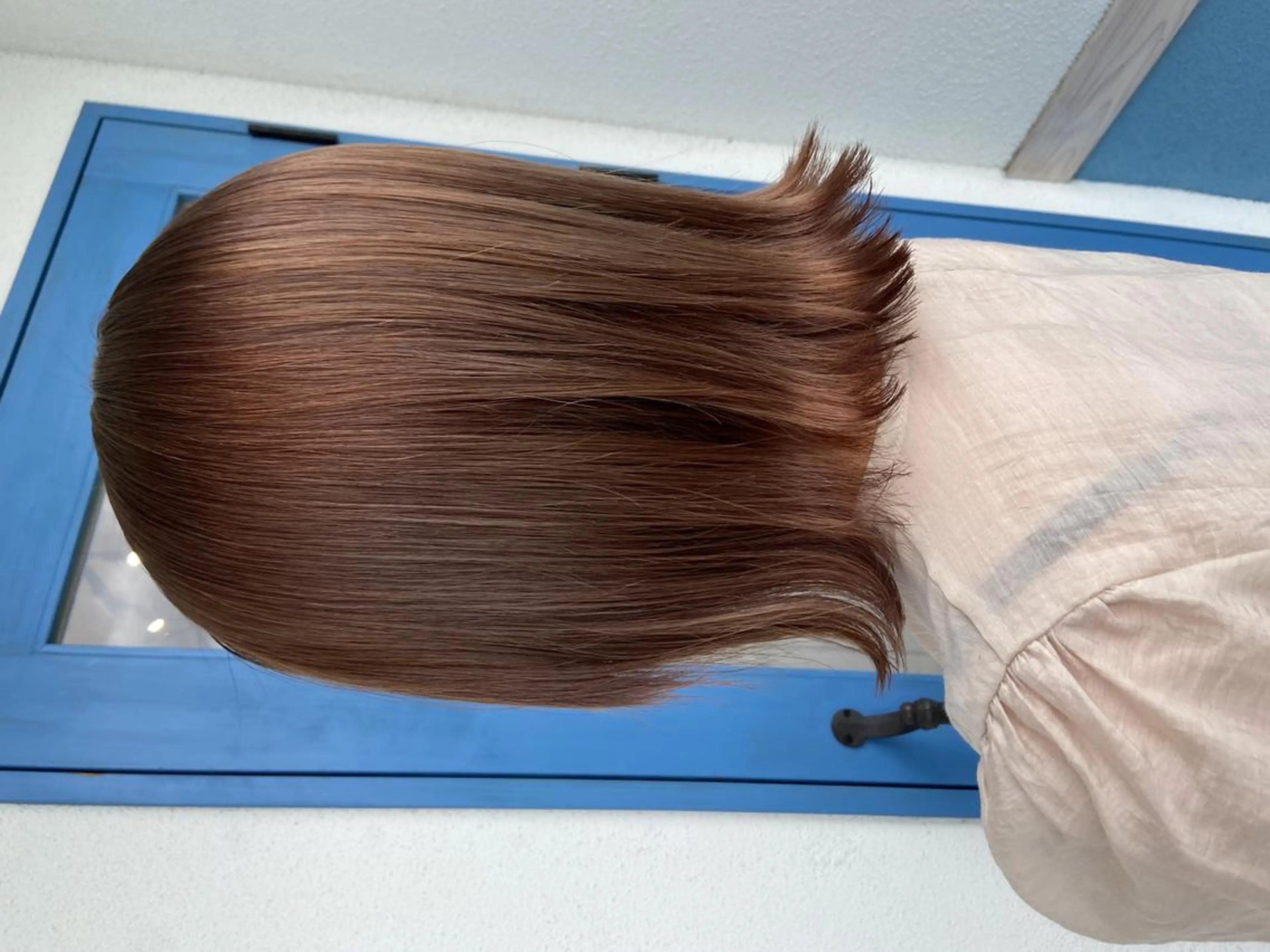 カラー セミロング アディクシーカラー アッシュ バレイヤージュ ブリーチ ケアブリーチ corazon ブリーチのヘアスタイル