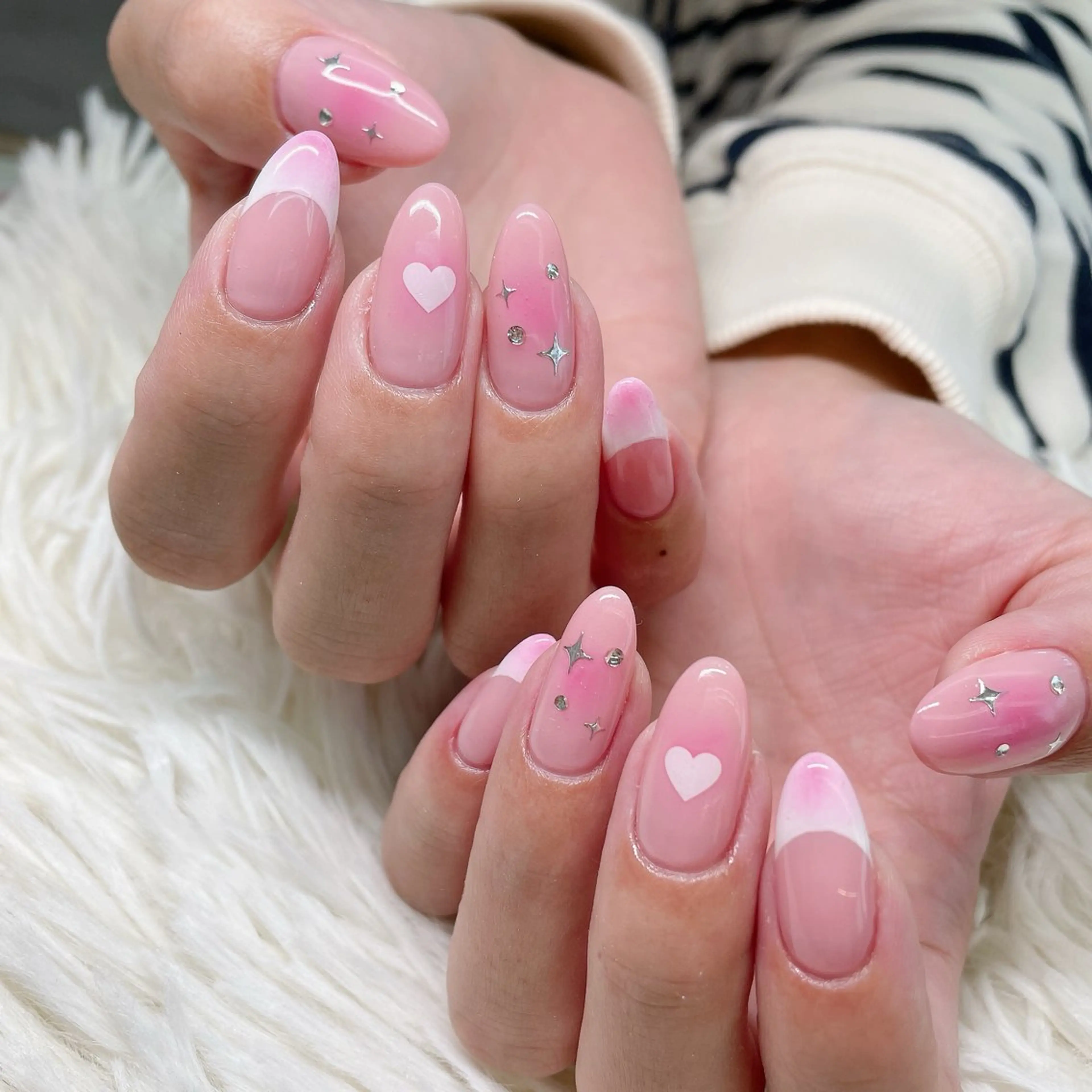 ネイル チークネイル ピンク ハンドネイル SONRIE青竹店 甲斐のネイルデザイン