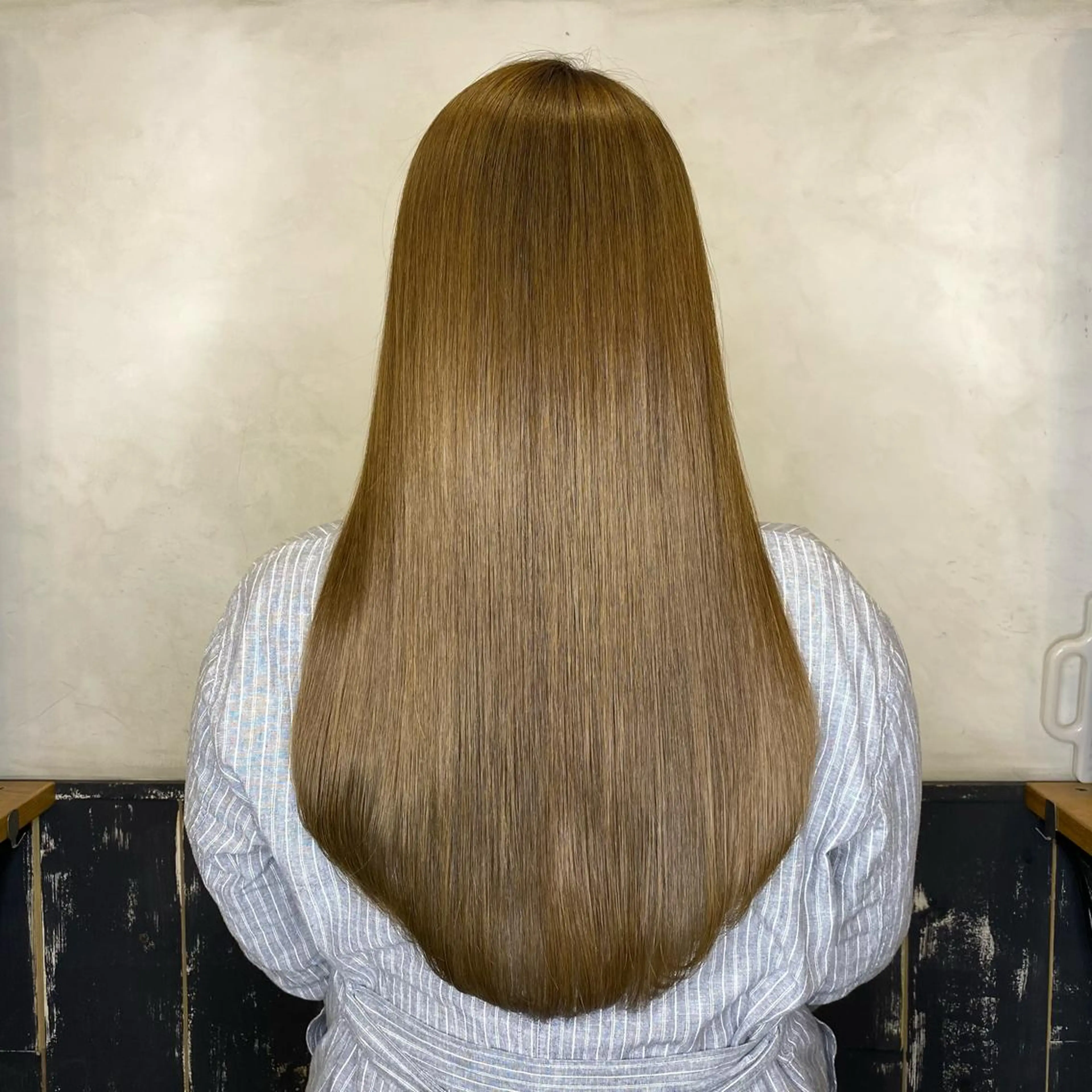 ロング カラー イルミナカラー 酸性ストレート カット 縮毛矯正 トリートメント 綺麗な髪質にしたい方 限定🌈清水　祥のヘアスタイル