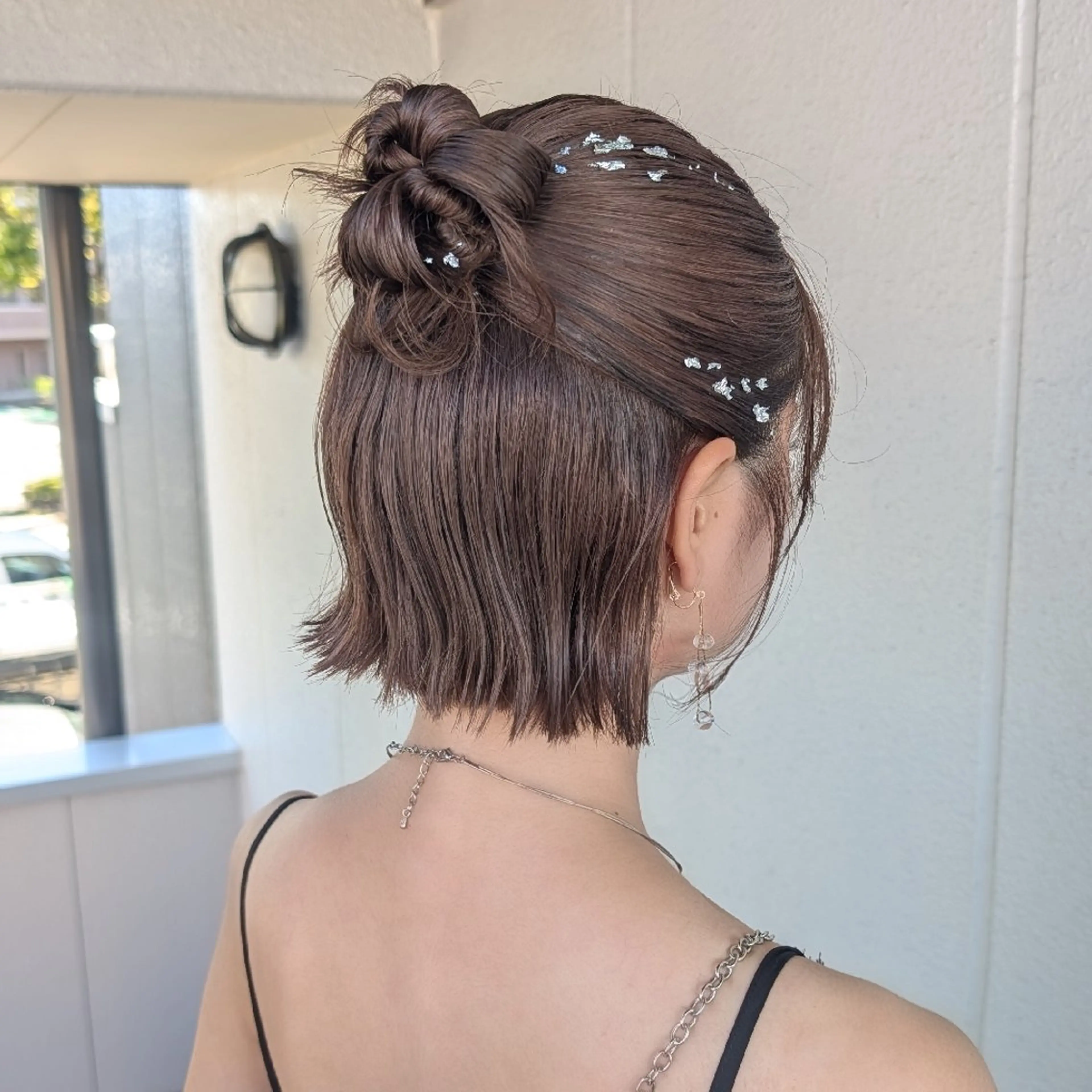 ショート ヘアアレンジ ボブ 彩桜/艶カラー/小顔 に見せるカット✂のヘアスタイル