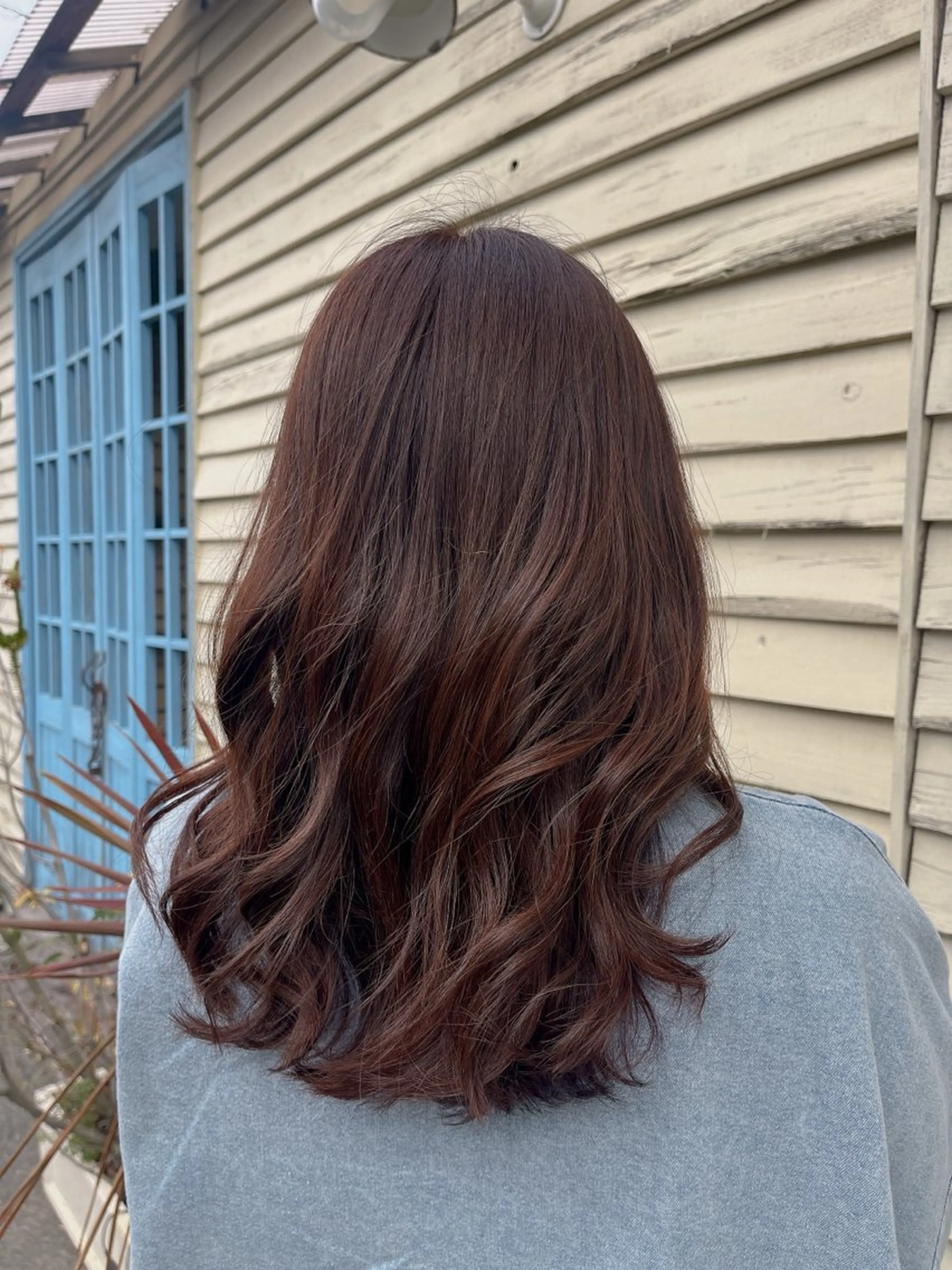 セミロング ピンクブラウン 艶髪／艶カラー 🕊️MAKIKOのヘアスタイル