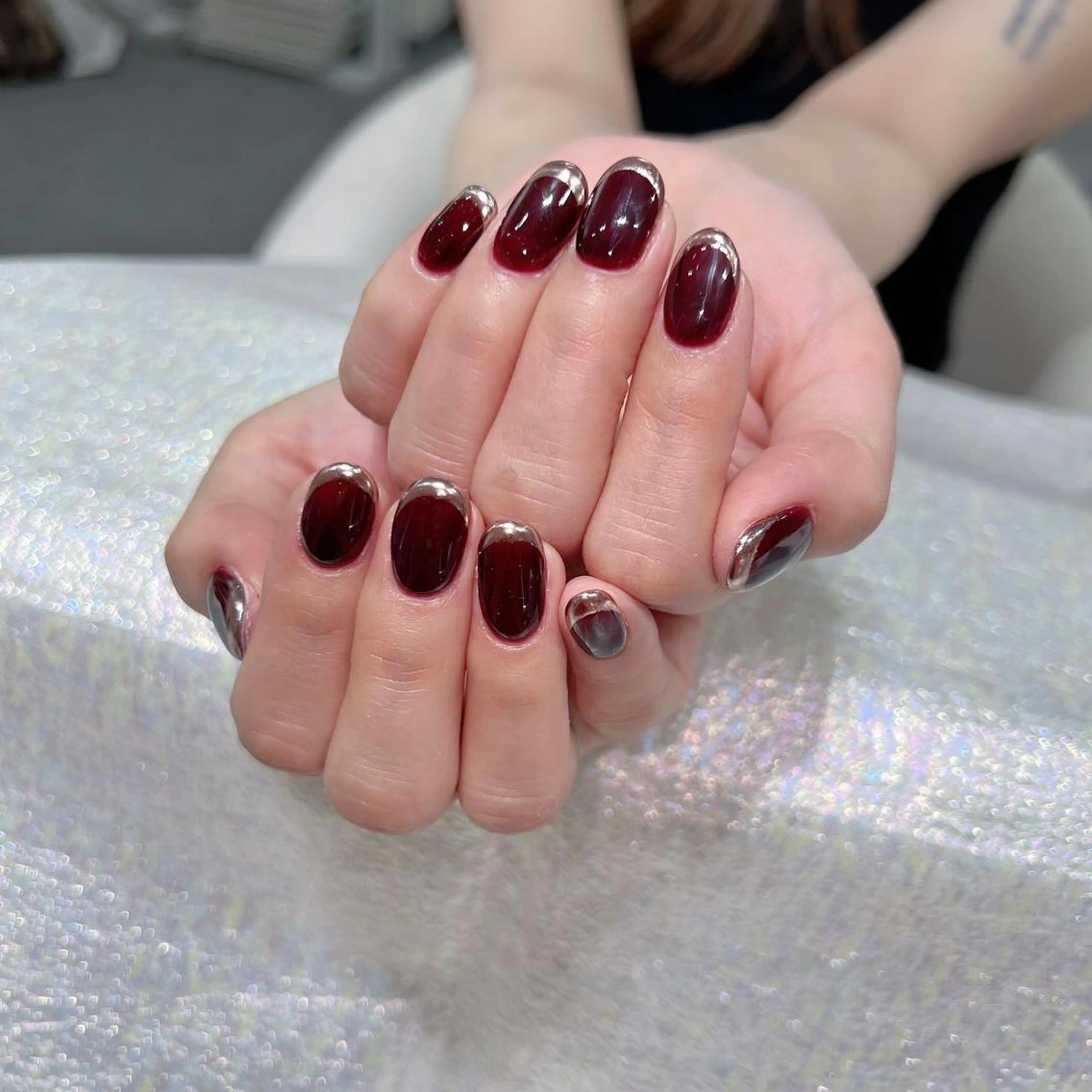 ネイル フレンチネイル ガラスフレンチ ミラーネイル Queens ciciのネイルデザイン