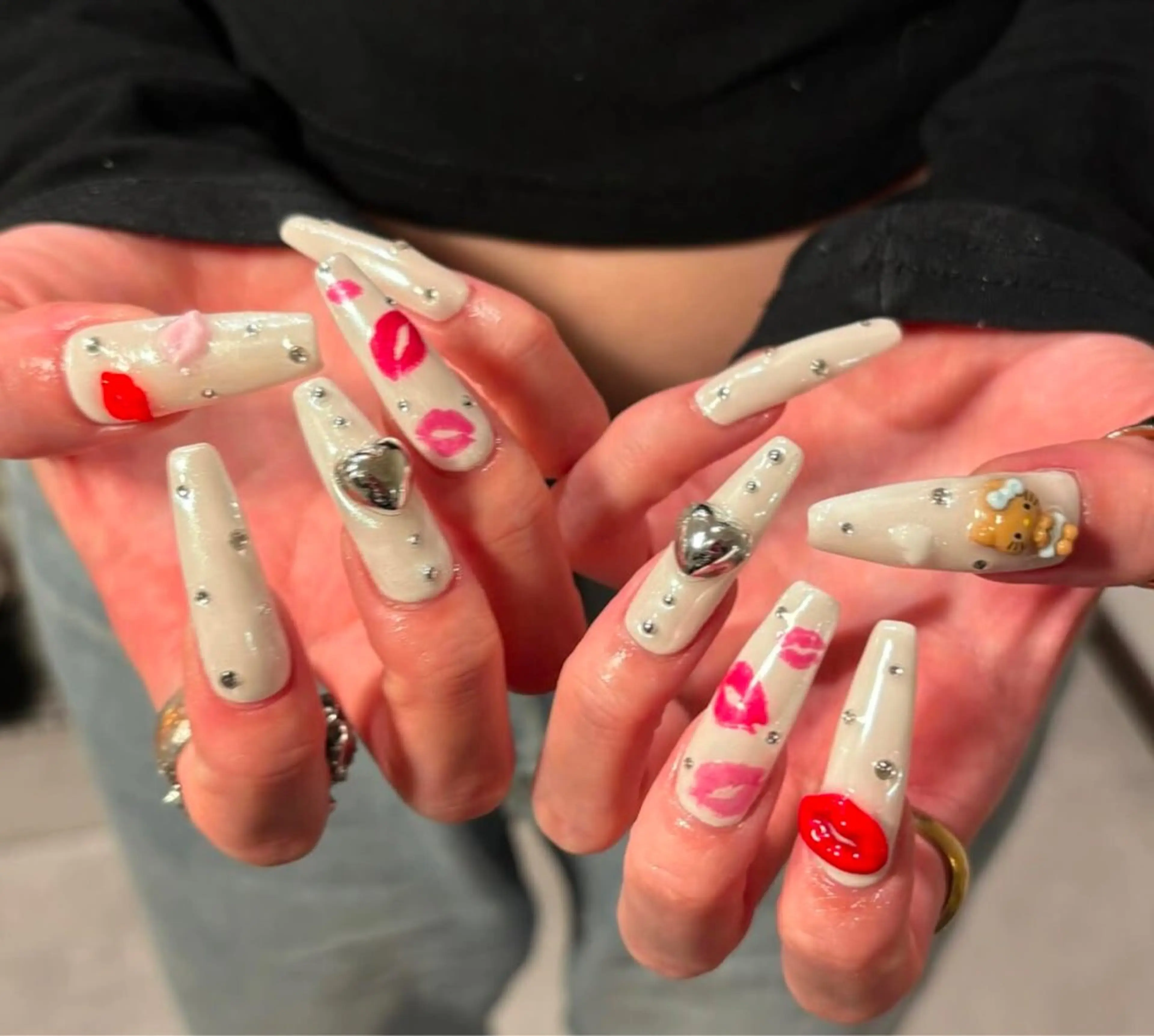 メンズ ネイル グラデーション キラキラネイル ワンカラーネイル 冬ネイル Jenn Nail Salonのネイルデザイン