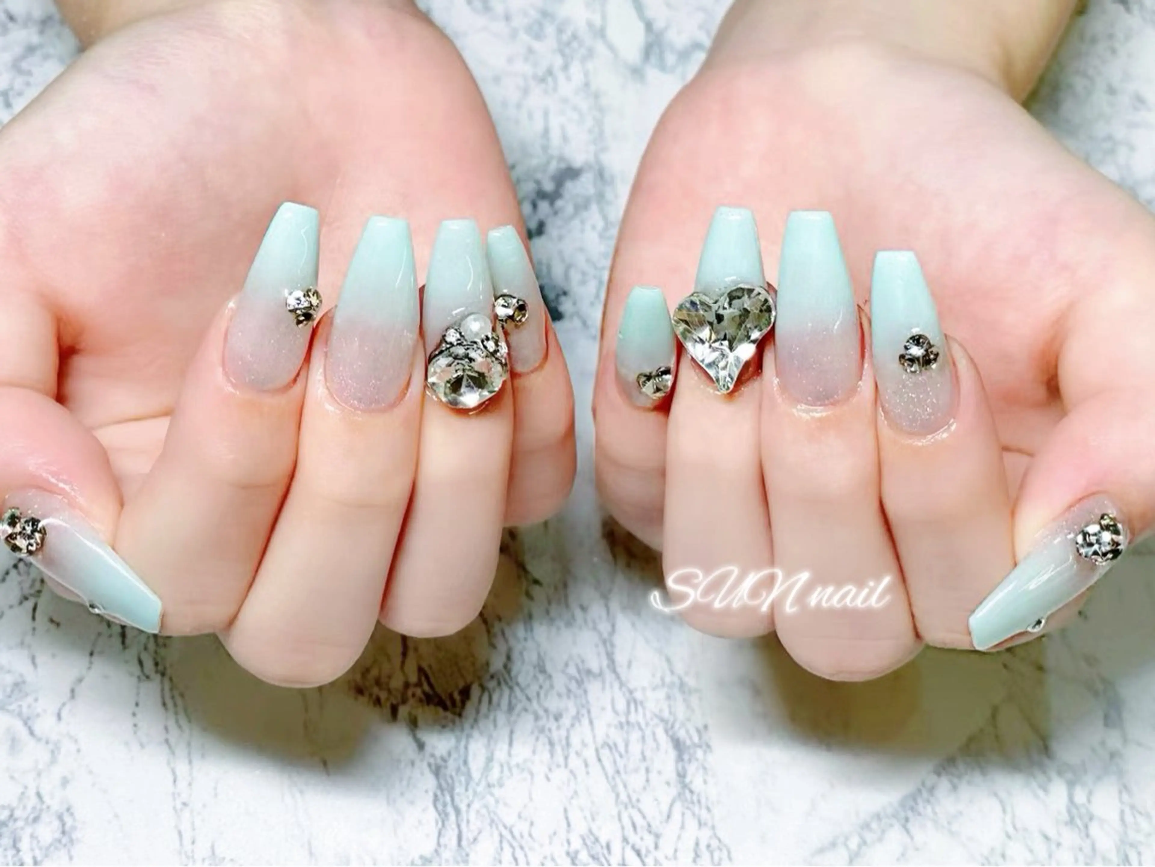 ネイル SUN nail上本町のネイルデザイン