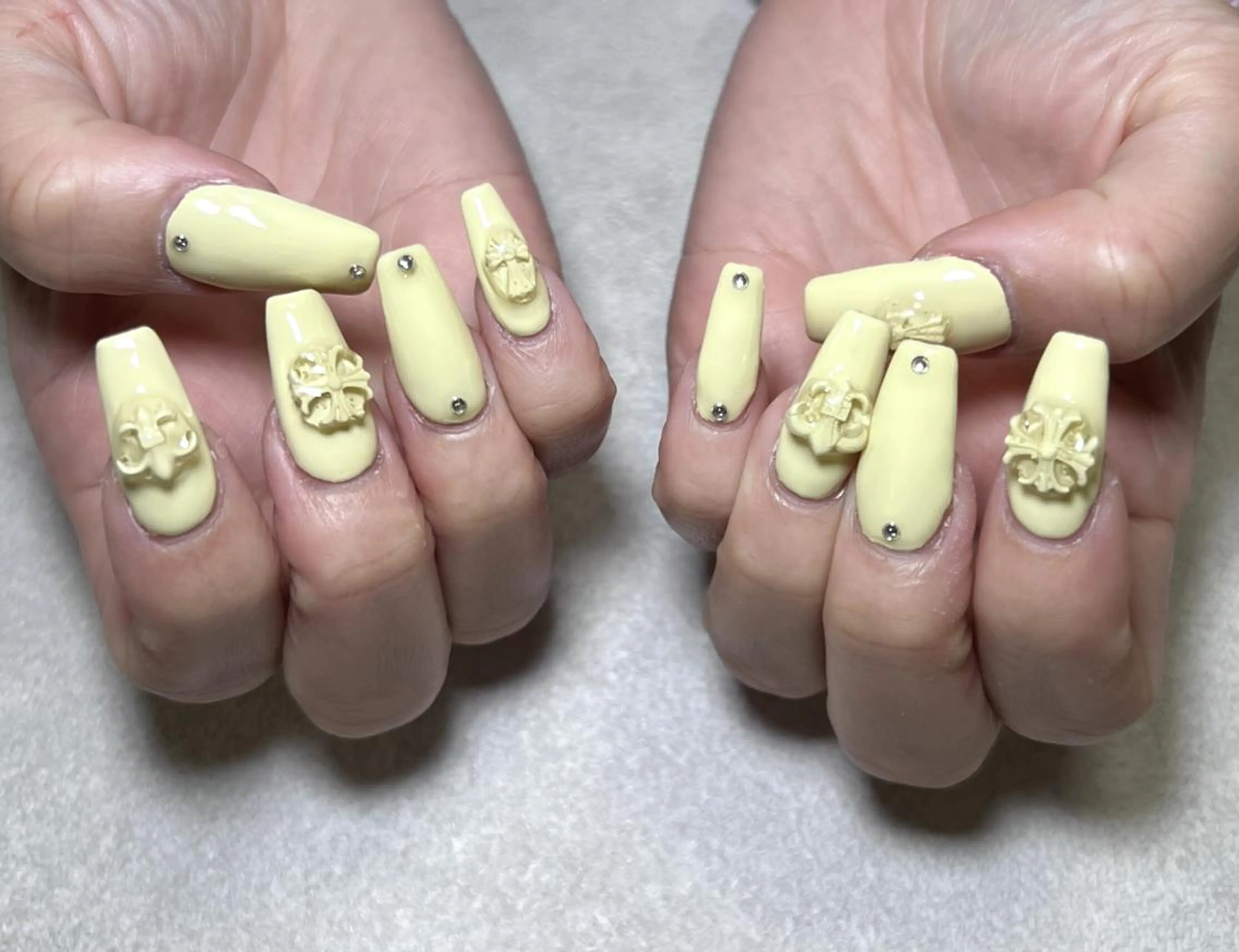 ネイル ネイリスト シンのネイルデザイン