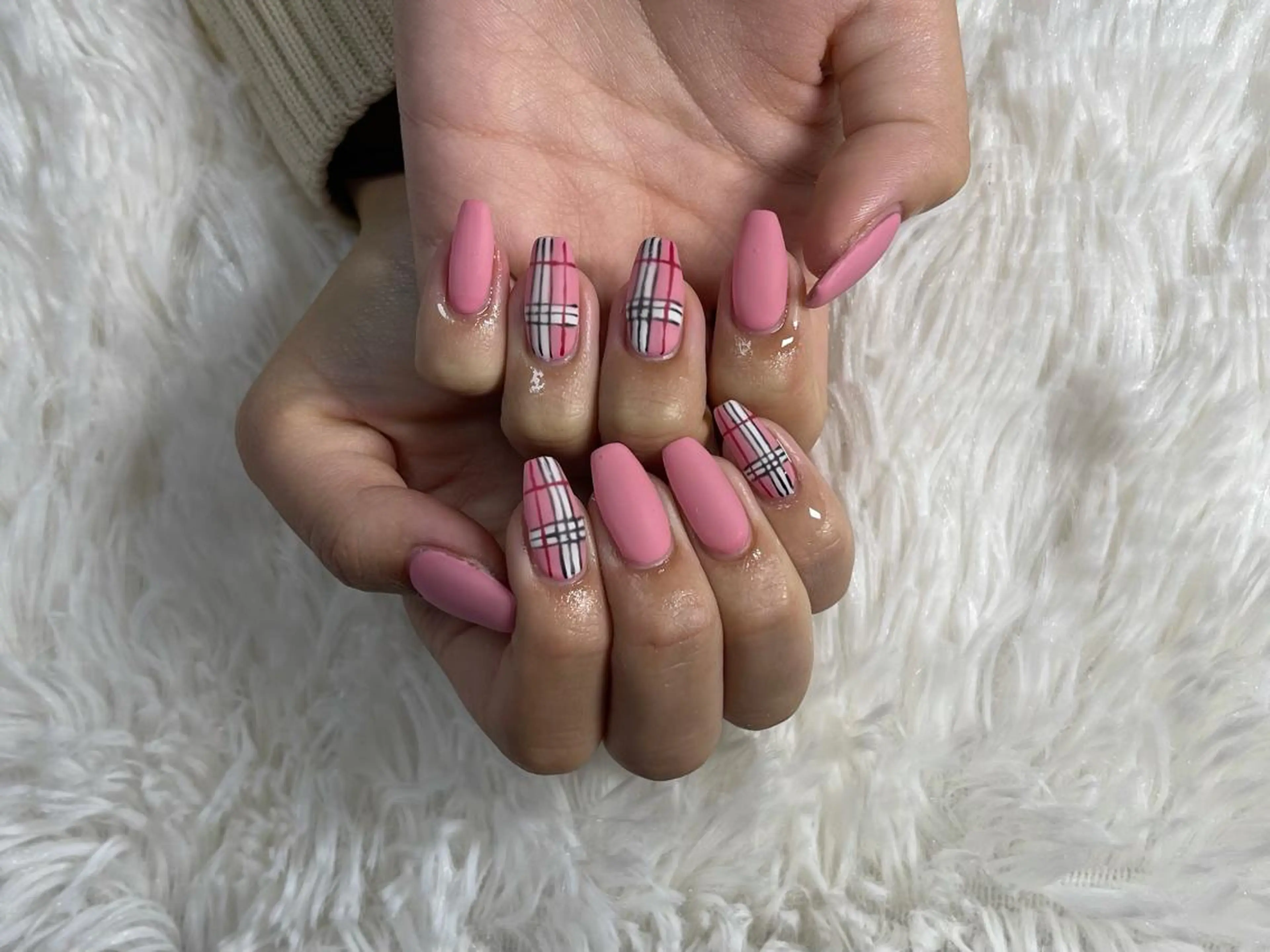 ネイル マットネイル ハンドネイル R’s nailのエステ・リラクイメージ