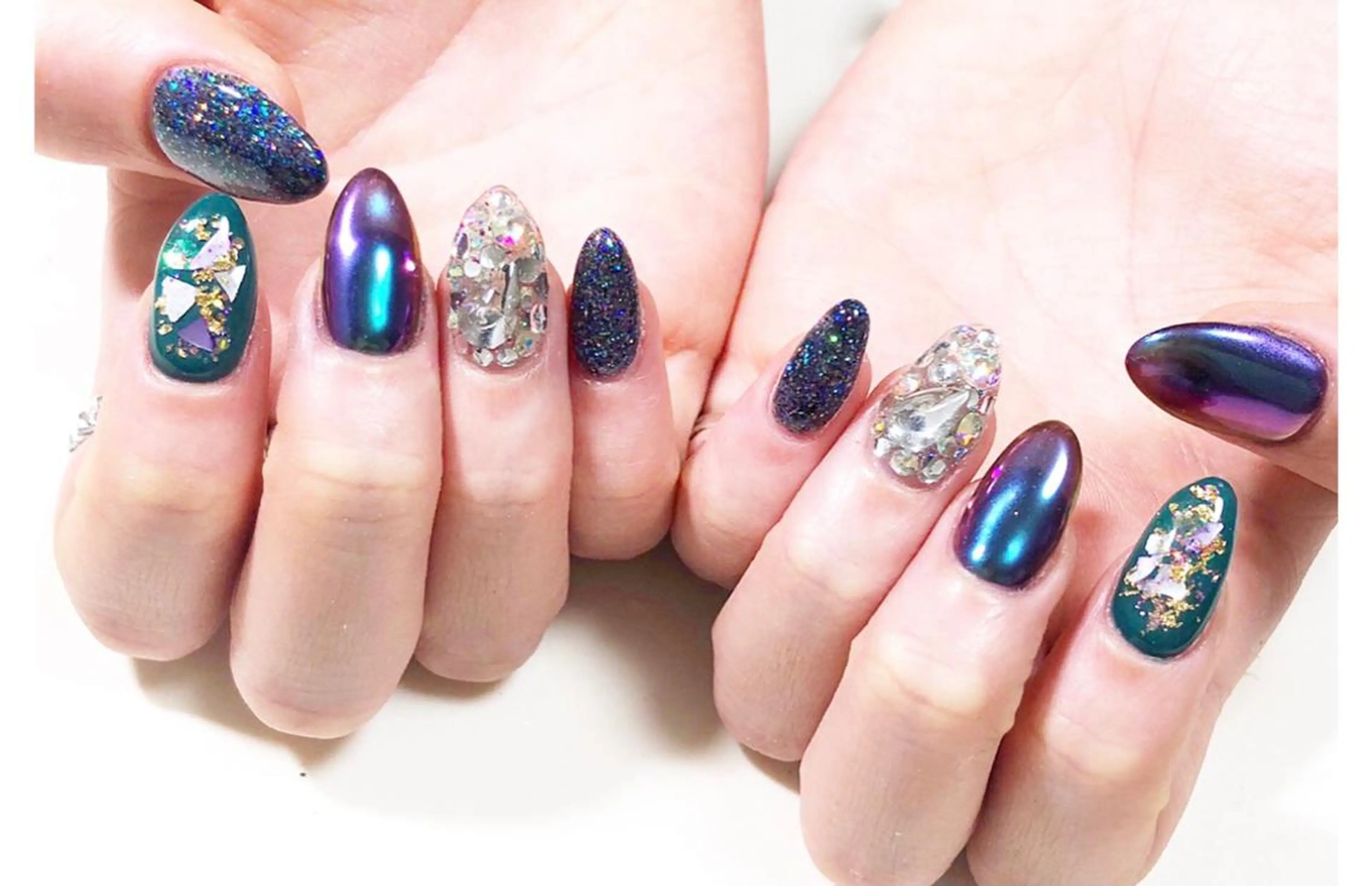 ネイル amour 川崎店所属・amour 川崎店のネイルデザイン