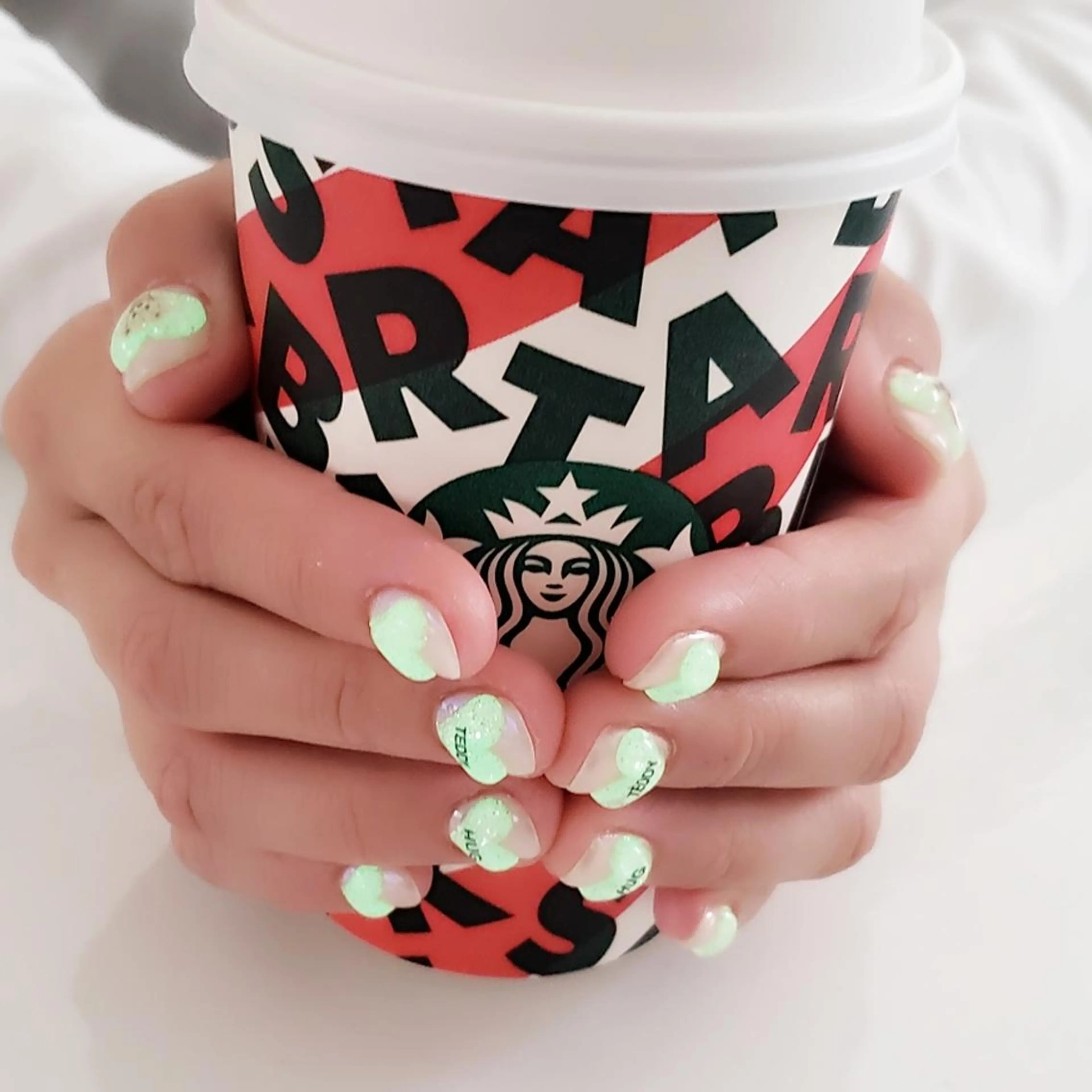 ネイル ハート ハンドネイル クロキ 。のネイルデザイン