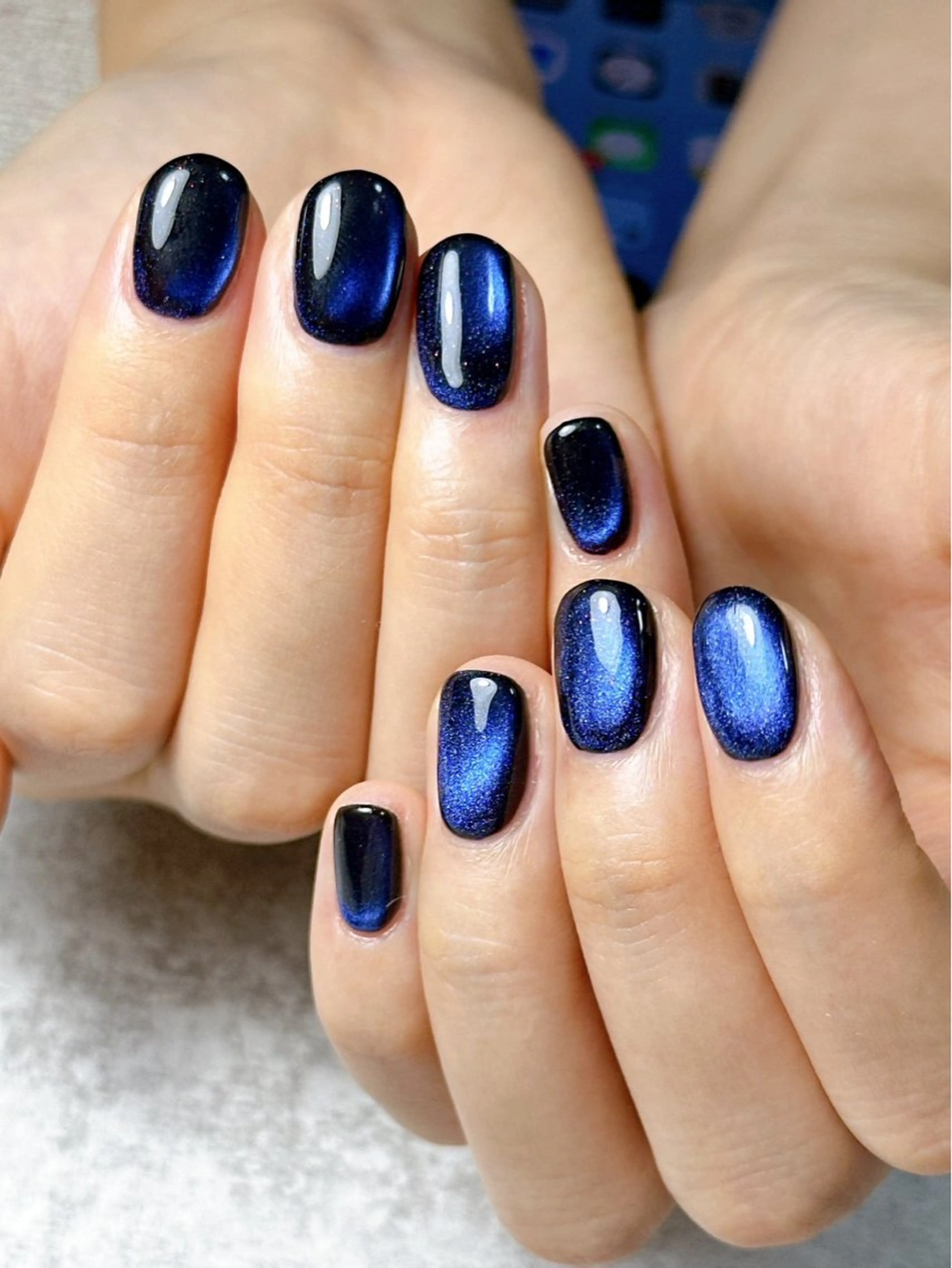 ネイル オーロラネイル フットネイル フレンチネイル ジェルネイル マグネットネイル ハンドネイル mogunail &blowのネイルデザイン