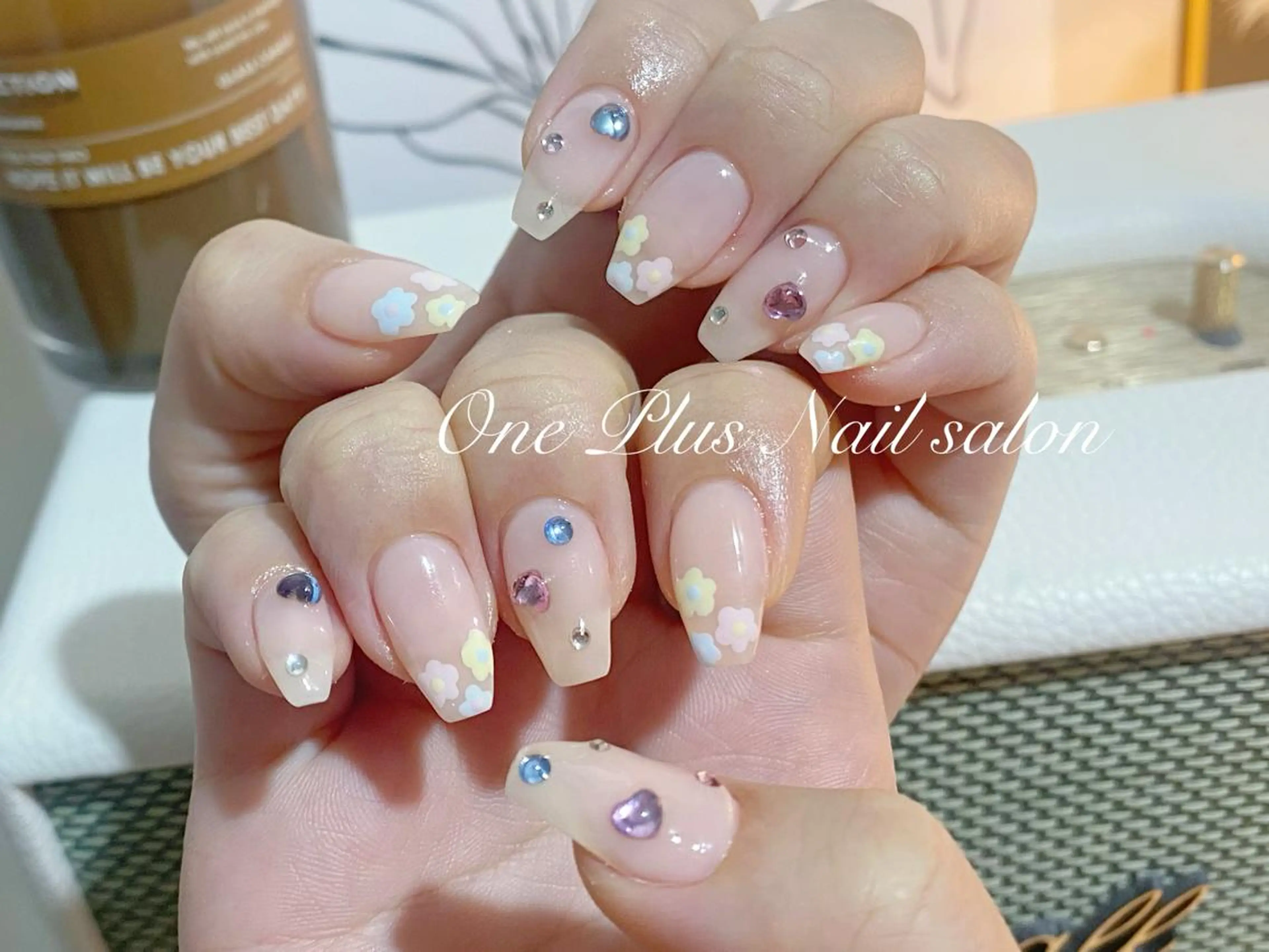 ネイル One Plus Nail Salonのネイルデザイン