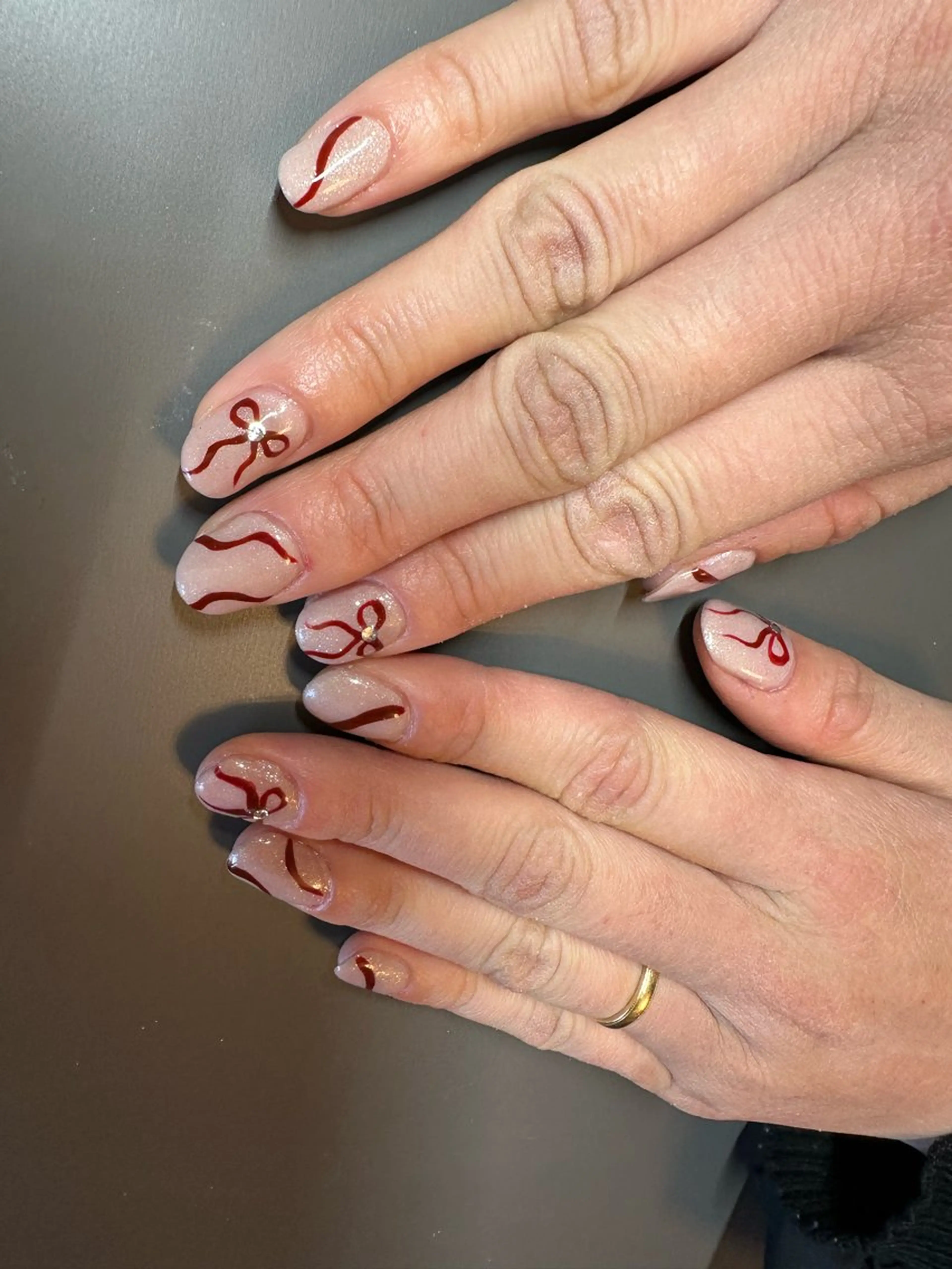 ネイル リボン ウィッチハウス ayaのネイルデザイン