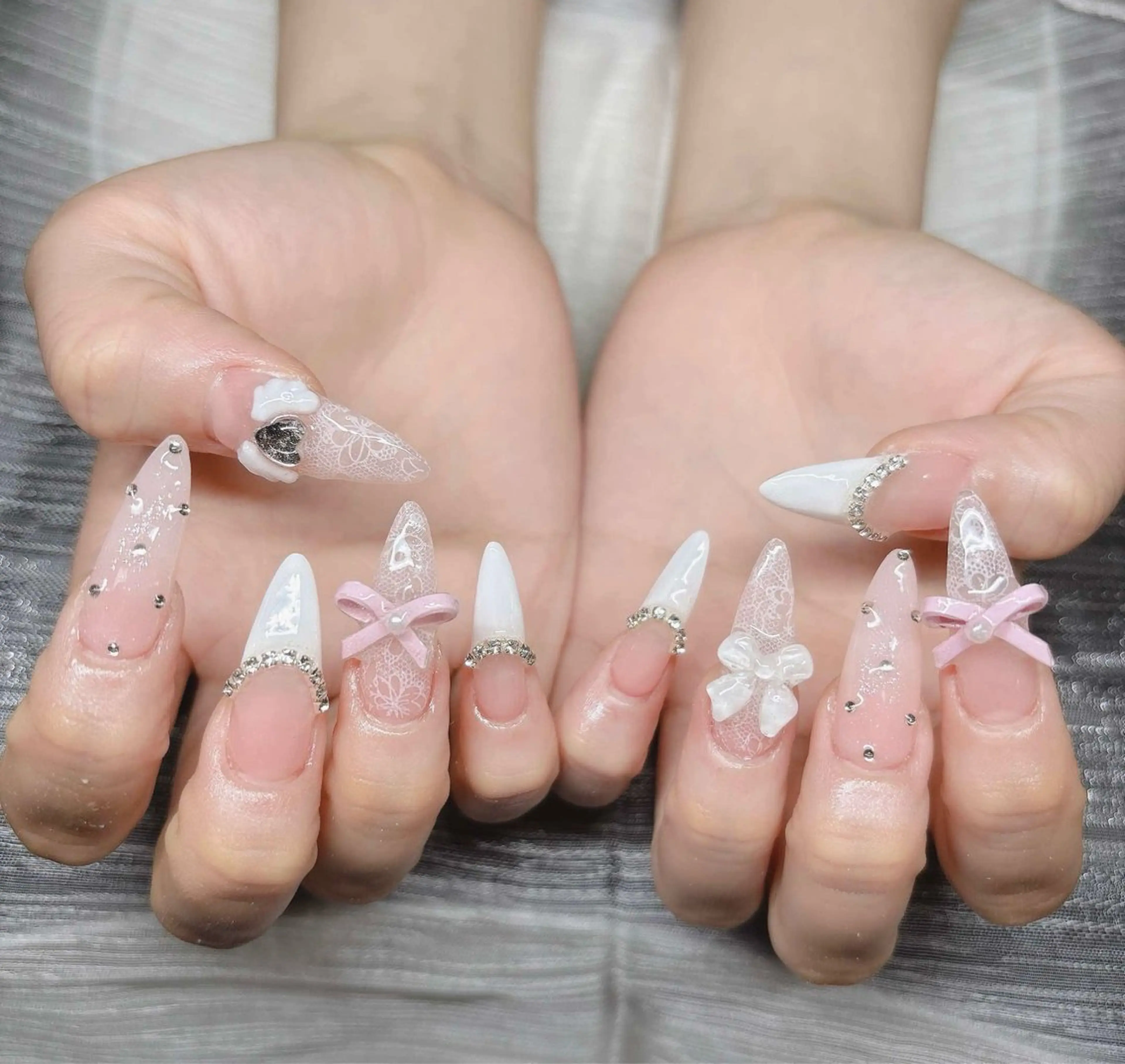 ネイル ハンドネイル Lee Nailsのネイルデザイン