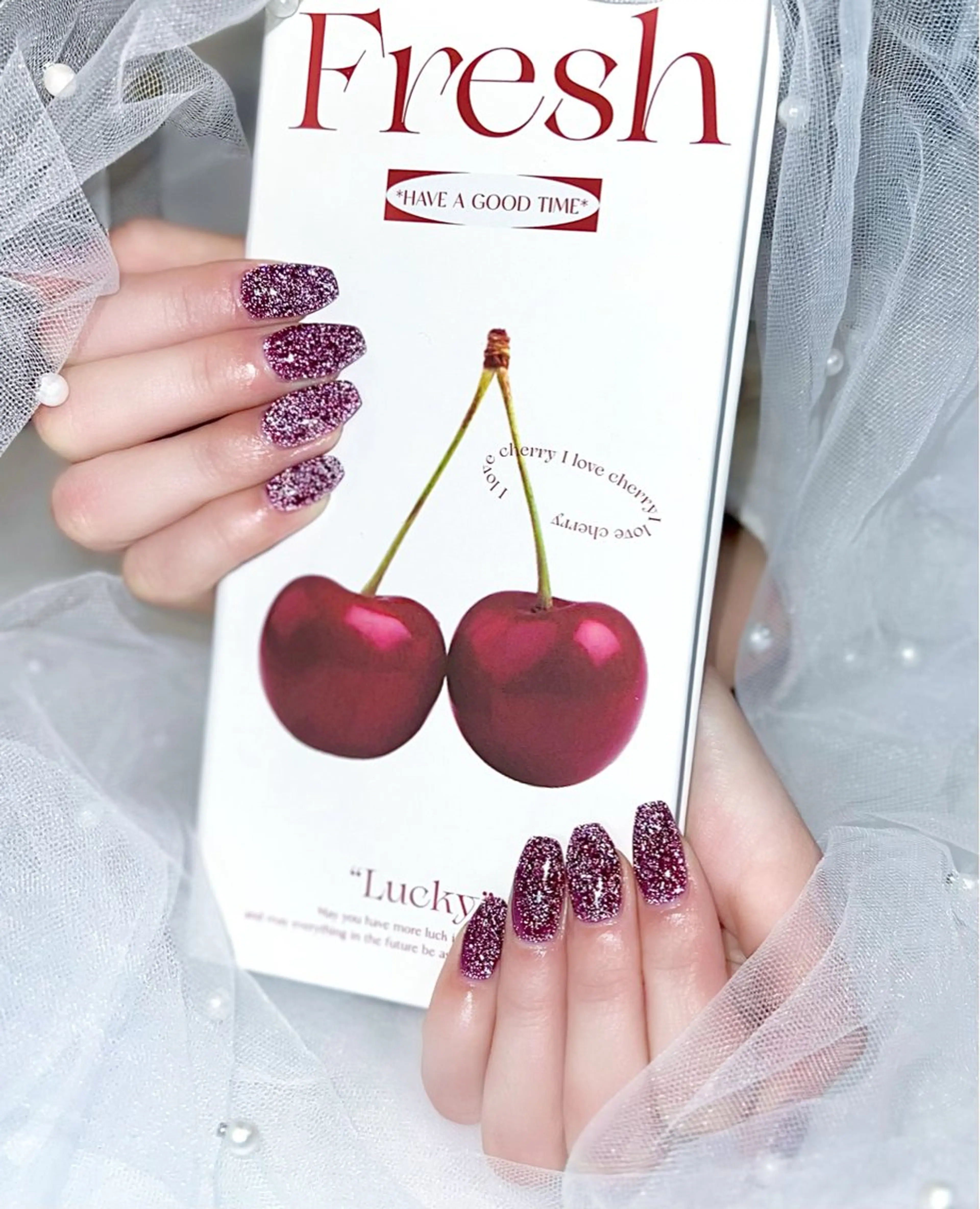 ネイル フラッシュネイル 韓国ネイル ワンカラーネイル パープル Chat　noir所属・【chatnoir】 MIYUのネイルデザイン