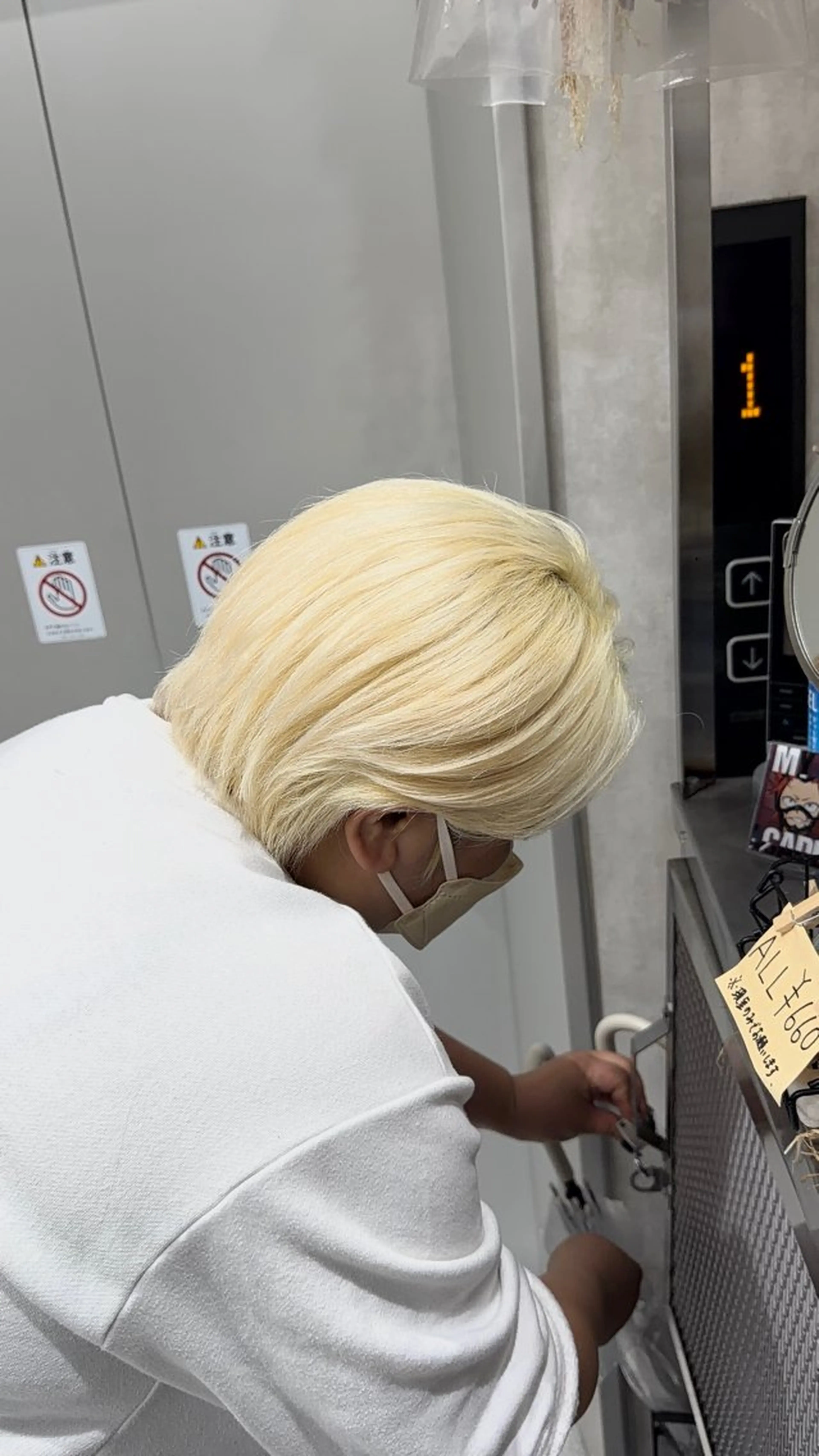 ショート カラー share 天王寺所属・みな /天王寺/艶カラーのヘアスタイル