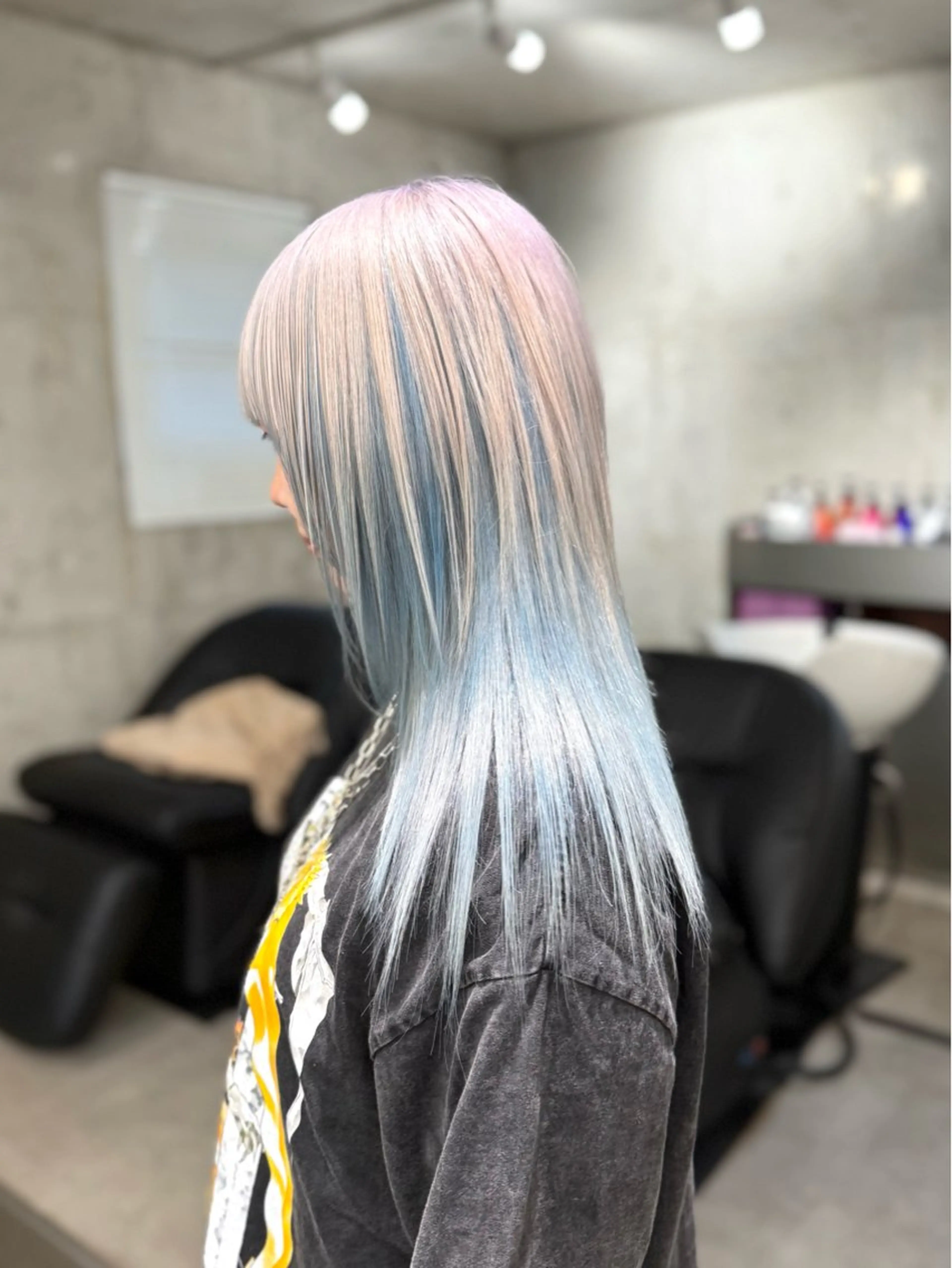 ミディアム ヘアカラー ブリーチカラー /ハイトーン碇　英朗のヘアスタイル