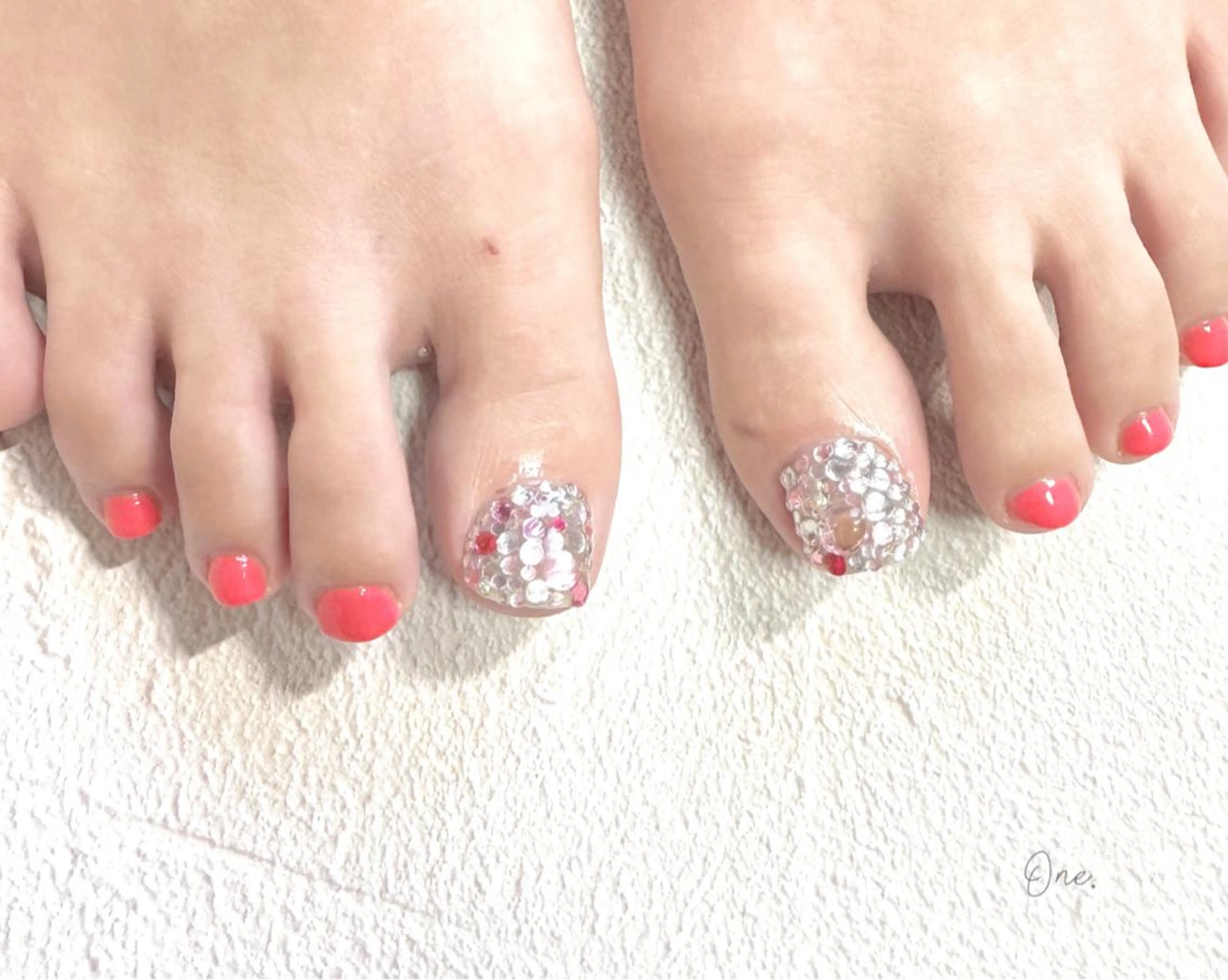 ネイル フットネイル フットネイル 田中 愛未のネイルデザイン
