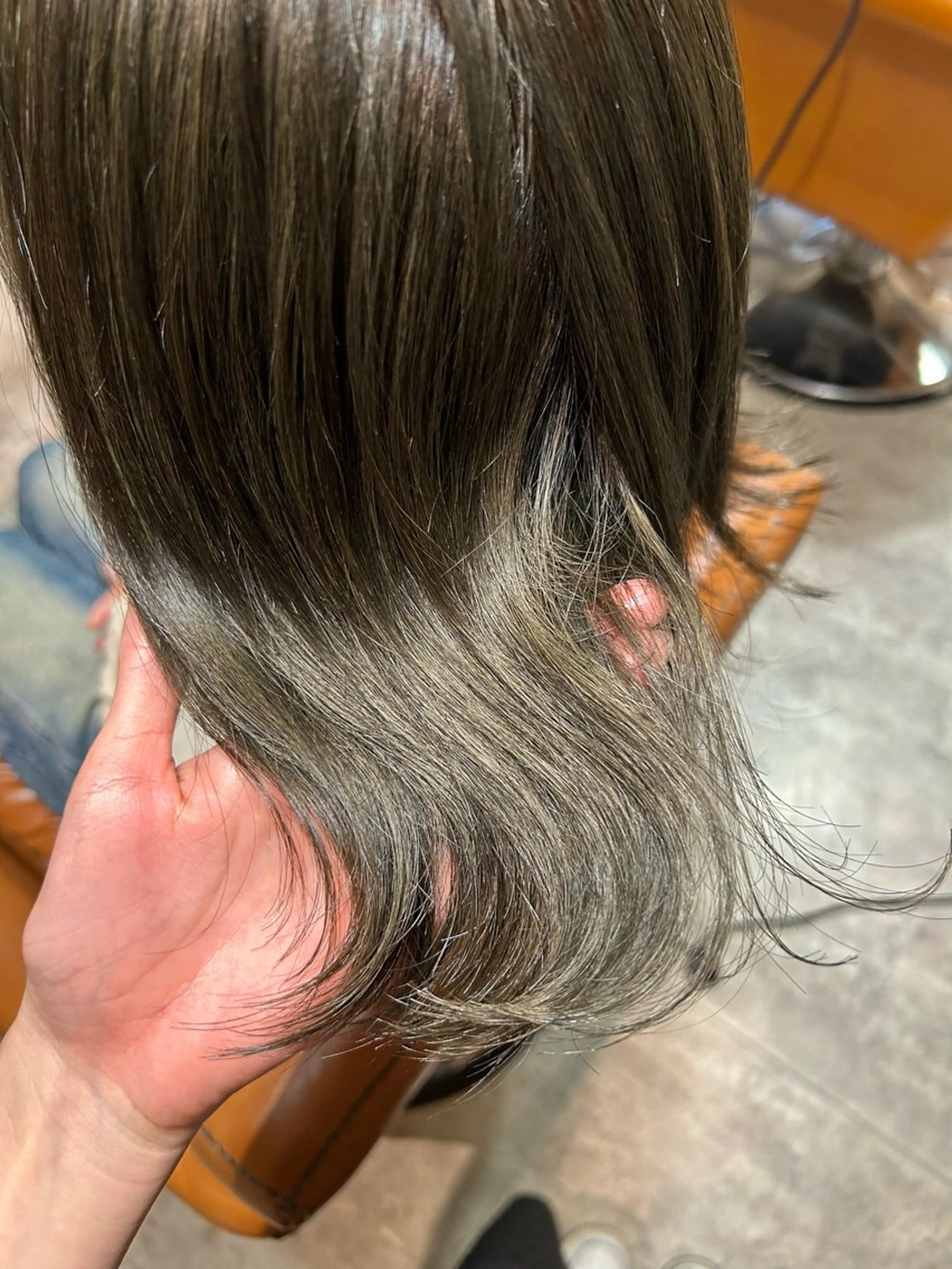 ミディアム カラー ブラウンカラー オリーブブラウン HARE nene🐿🍡のヘアスタイル
