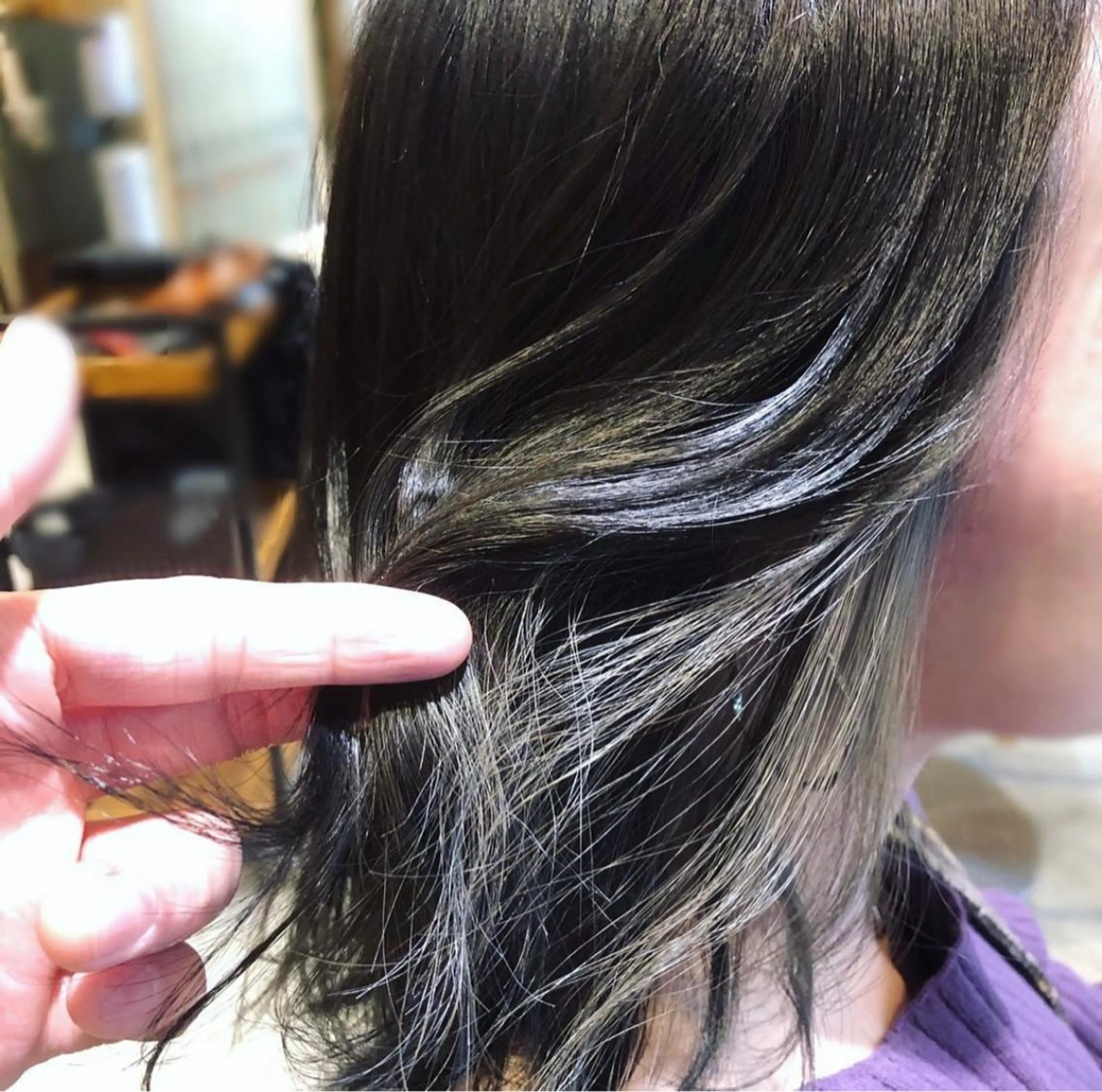 ミディアム カラー アディクシーカラー ベージュカラー ブリーチ エドルカラー イルミナカラー 髪質改善ヘアケア 艶髪特化/上田のヘアスタイル