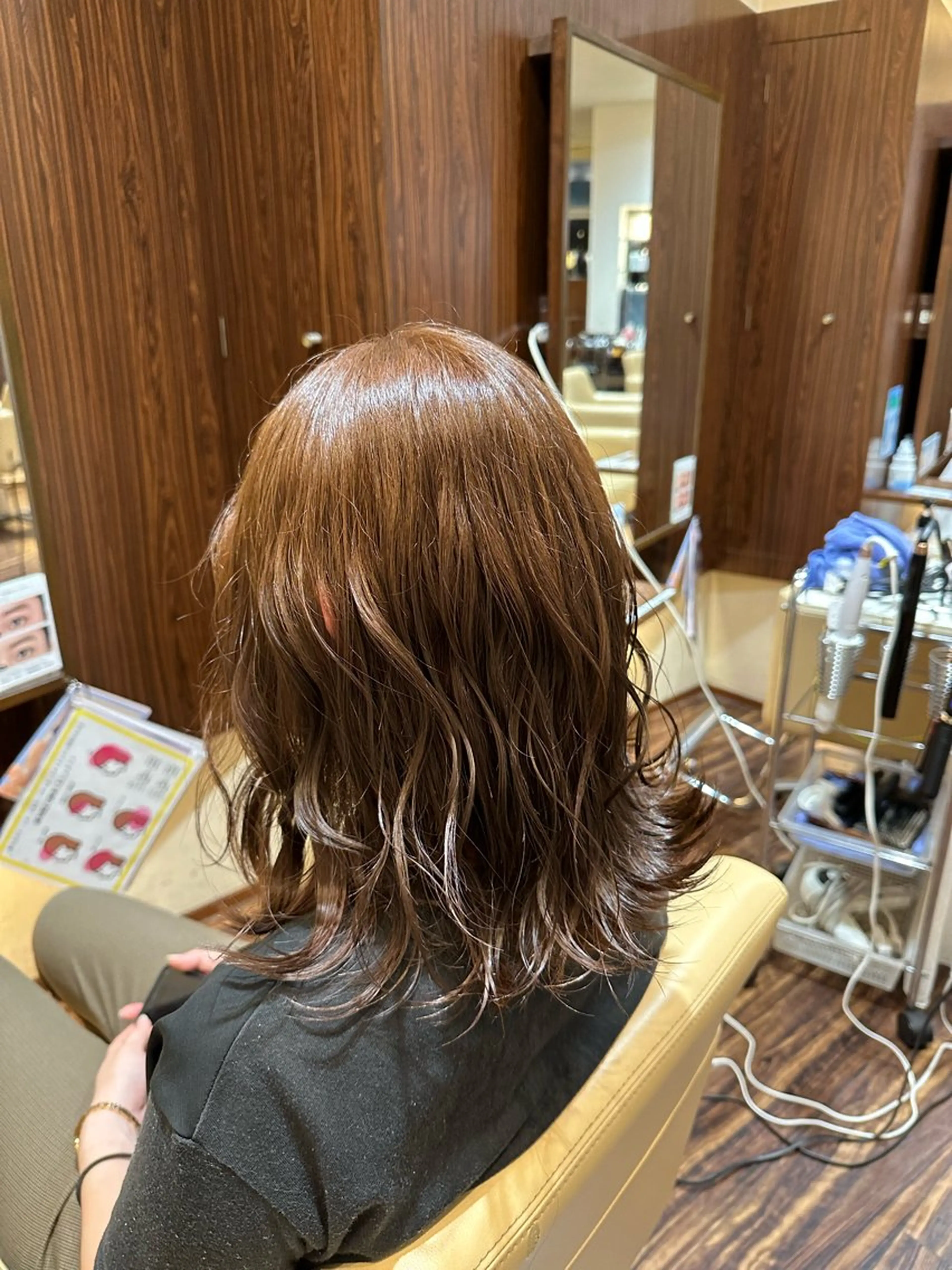 セミロング カラー ブリーチ ブラウンカラー ブリーチなしカラー ピンクカラー ピンクブラウン 金丸 尚五のヘアスタイル