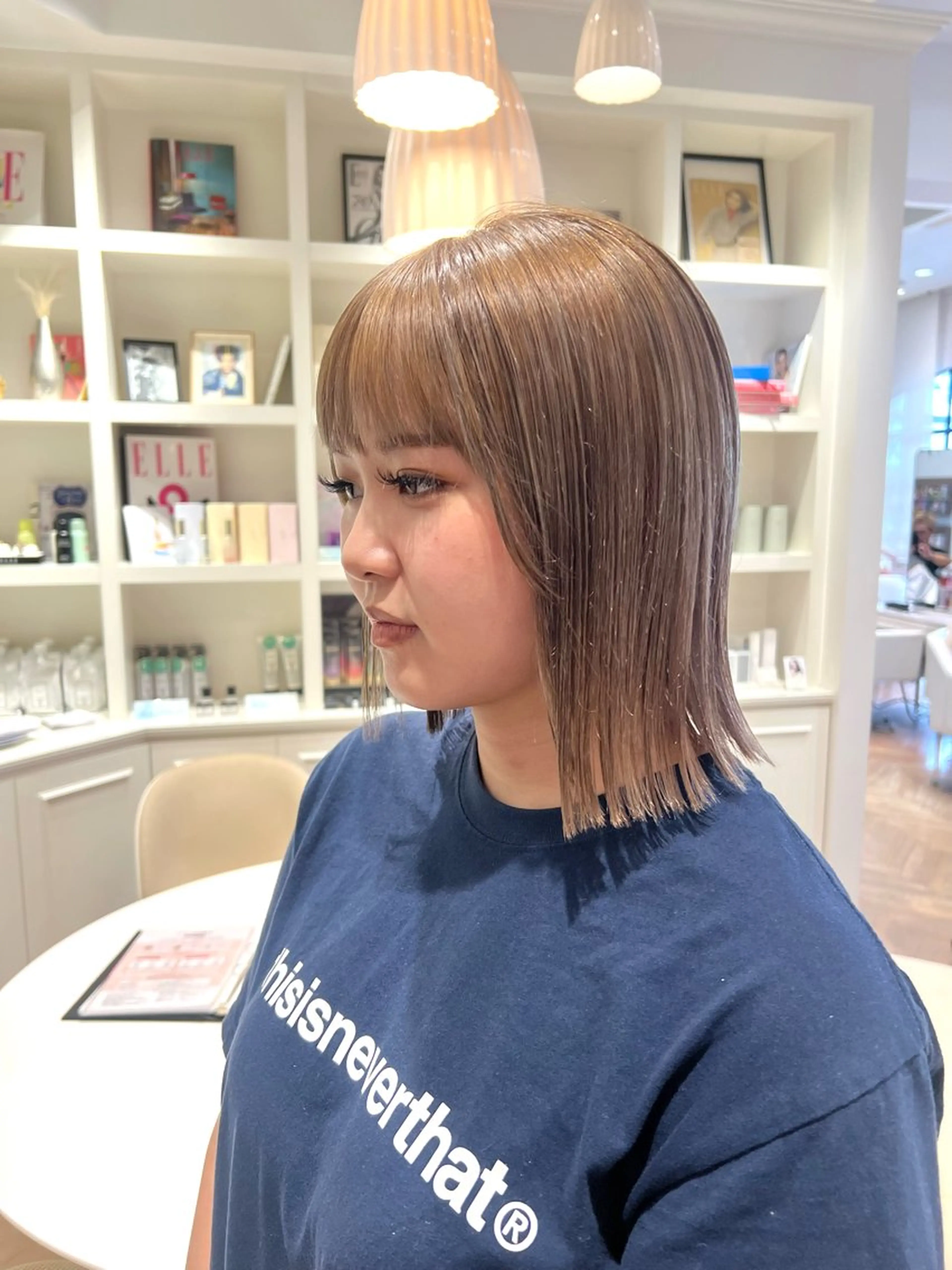 ショート カラー ベージュカラー ミルクティーベージュ カット ヘアカラー 似合わせ/レイヤー 💟SAEのヘアスタイル