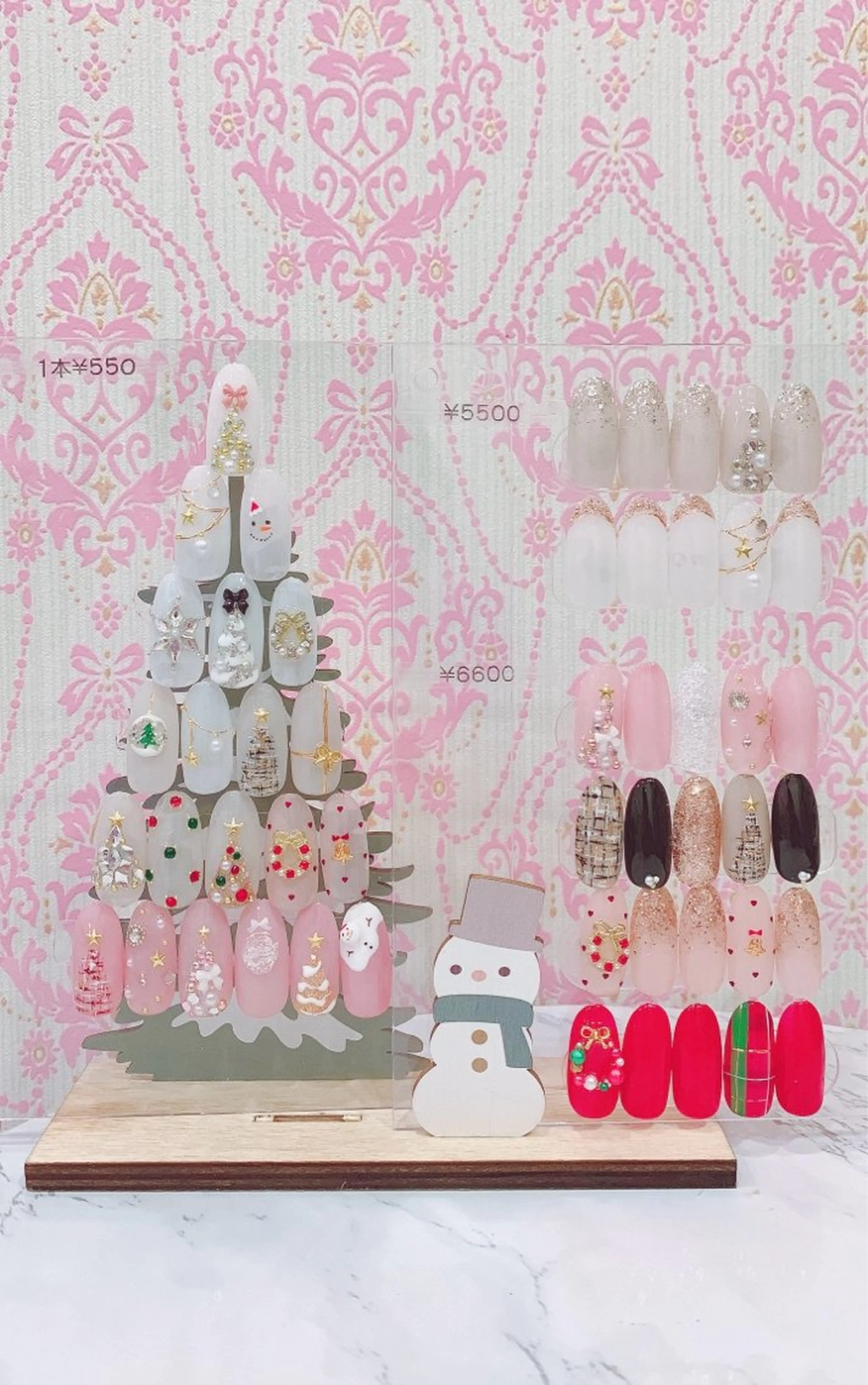 ネイル ネイルチップ 冬ネイル クリスマス bebe nailのネイルデザイン