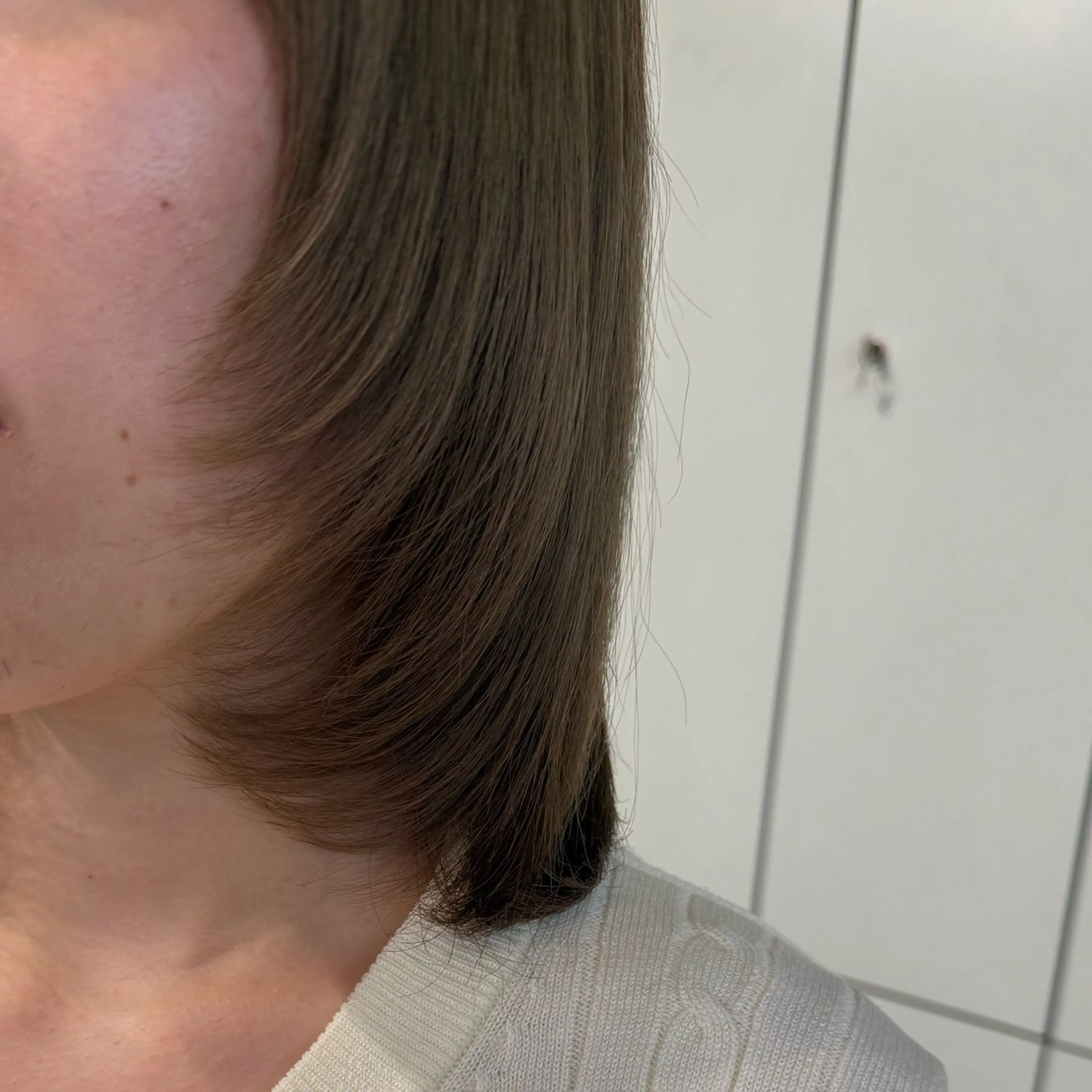 ミディアム レイヤーカット wuvhair所属・wuvhair/ あかりのヘアスタイル