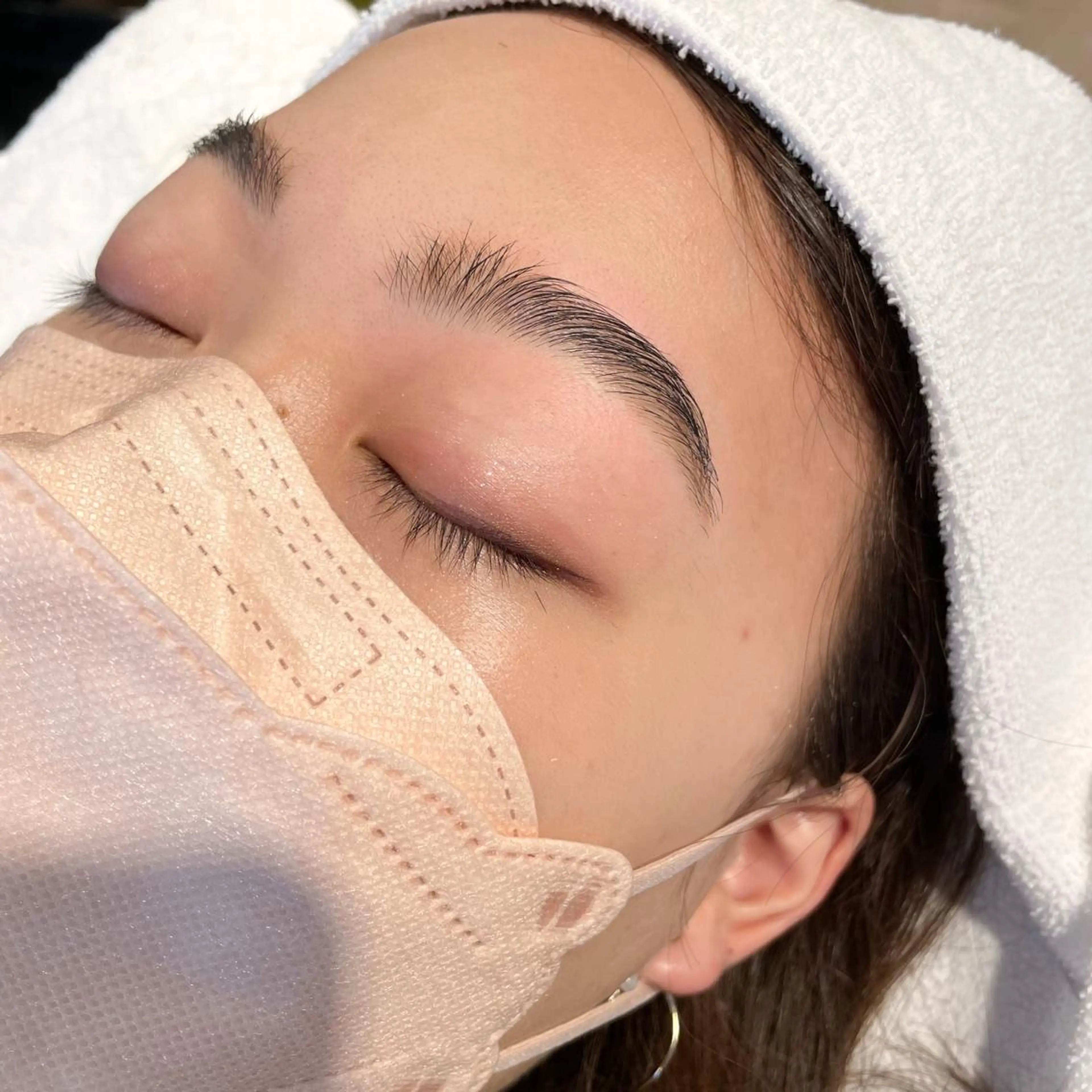 アイブロウ ワックス脱毛 トツカ ルイの眉毛・アイブロウイメージ