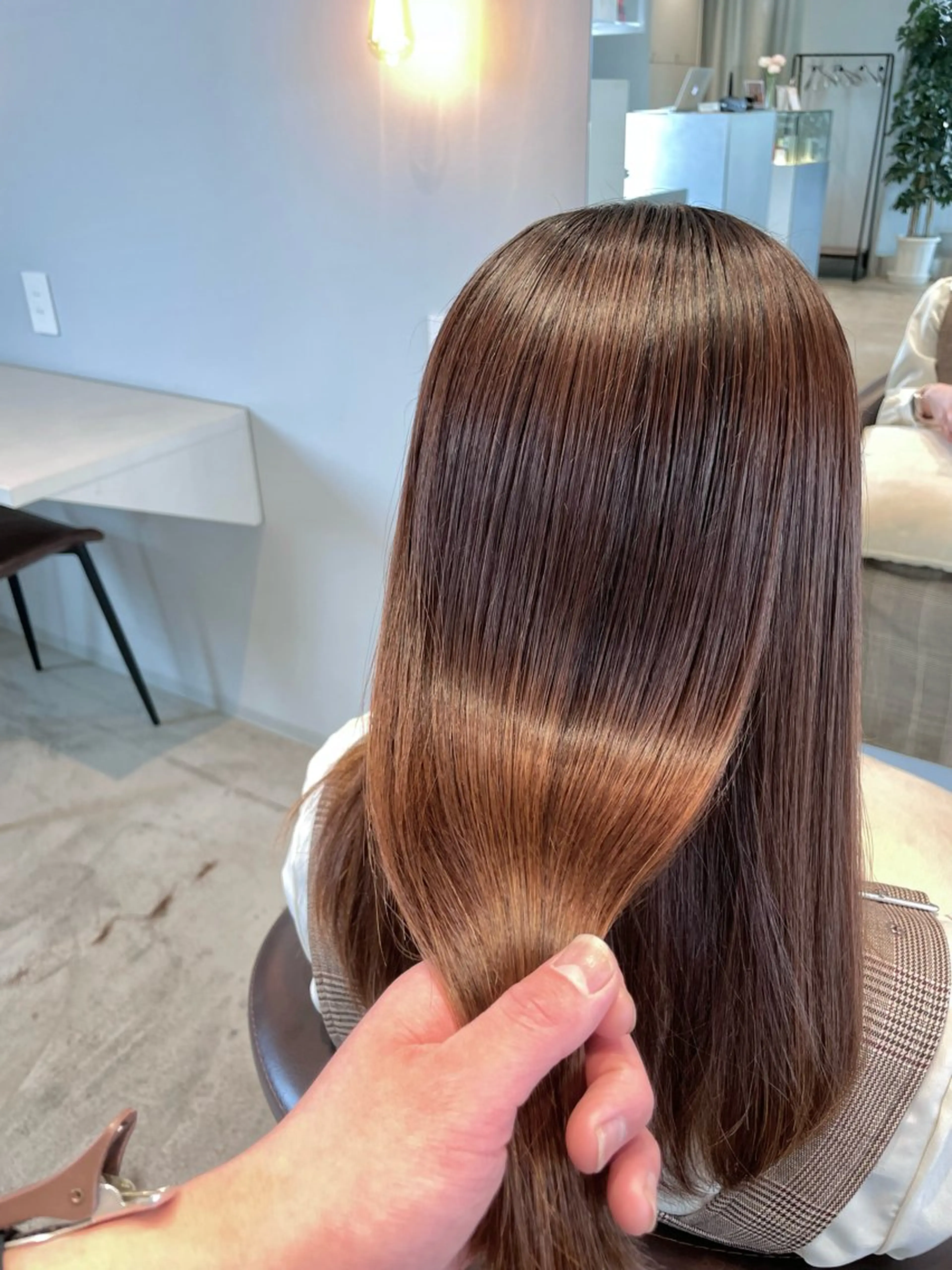 セミロング パーマ 縮毛矯正 中村 研介のヘアスタイル