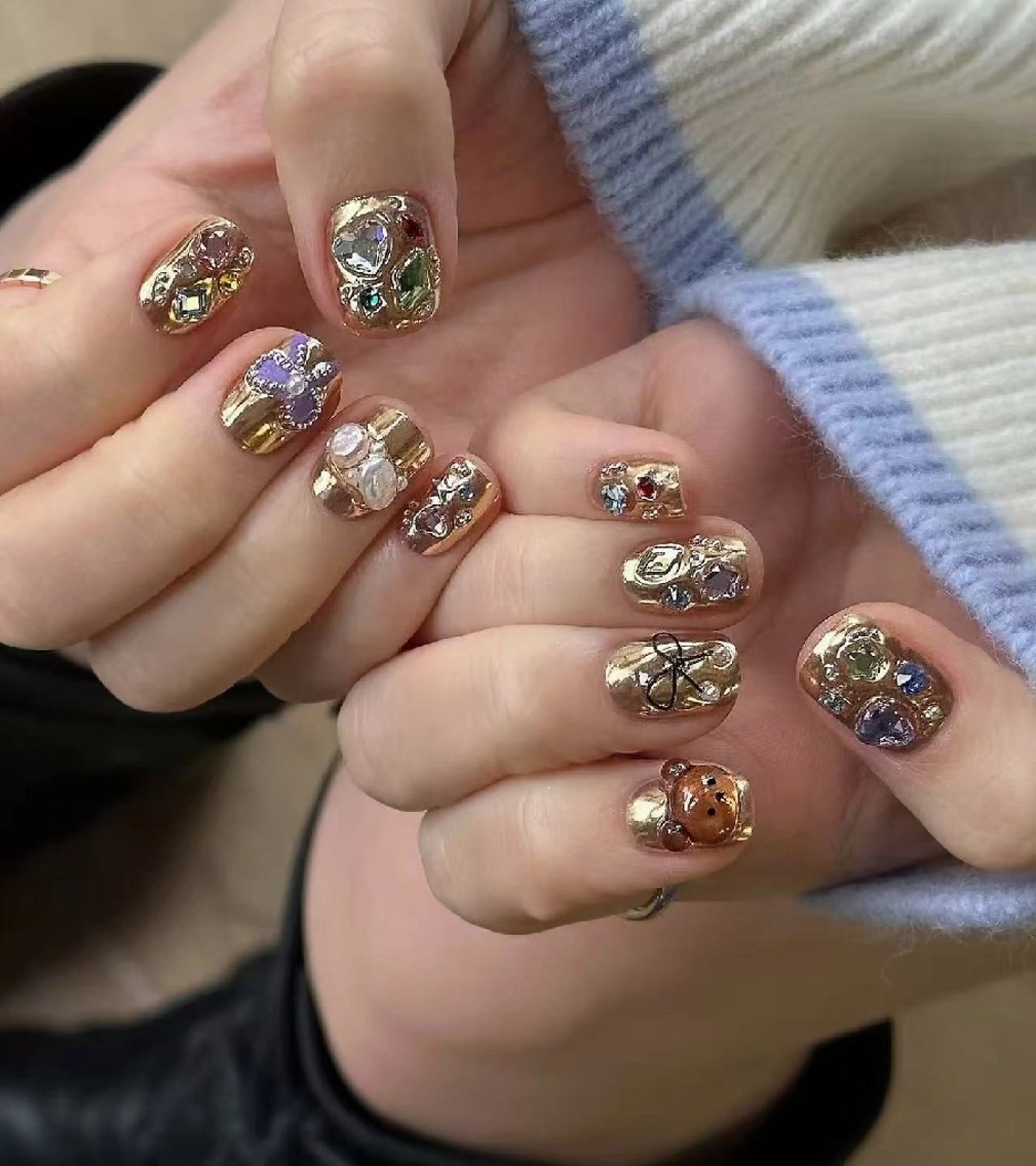 ネイル オーロラネイル フラワーネイル フットネイル フレンチネイル ジェルネイル ハンドネイル Oomiya 服部のネイルデザイン