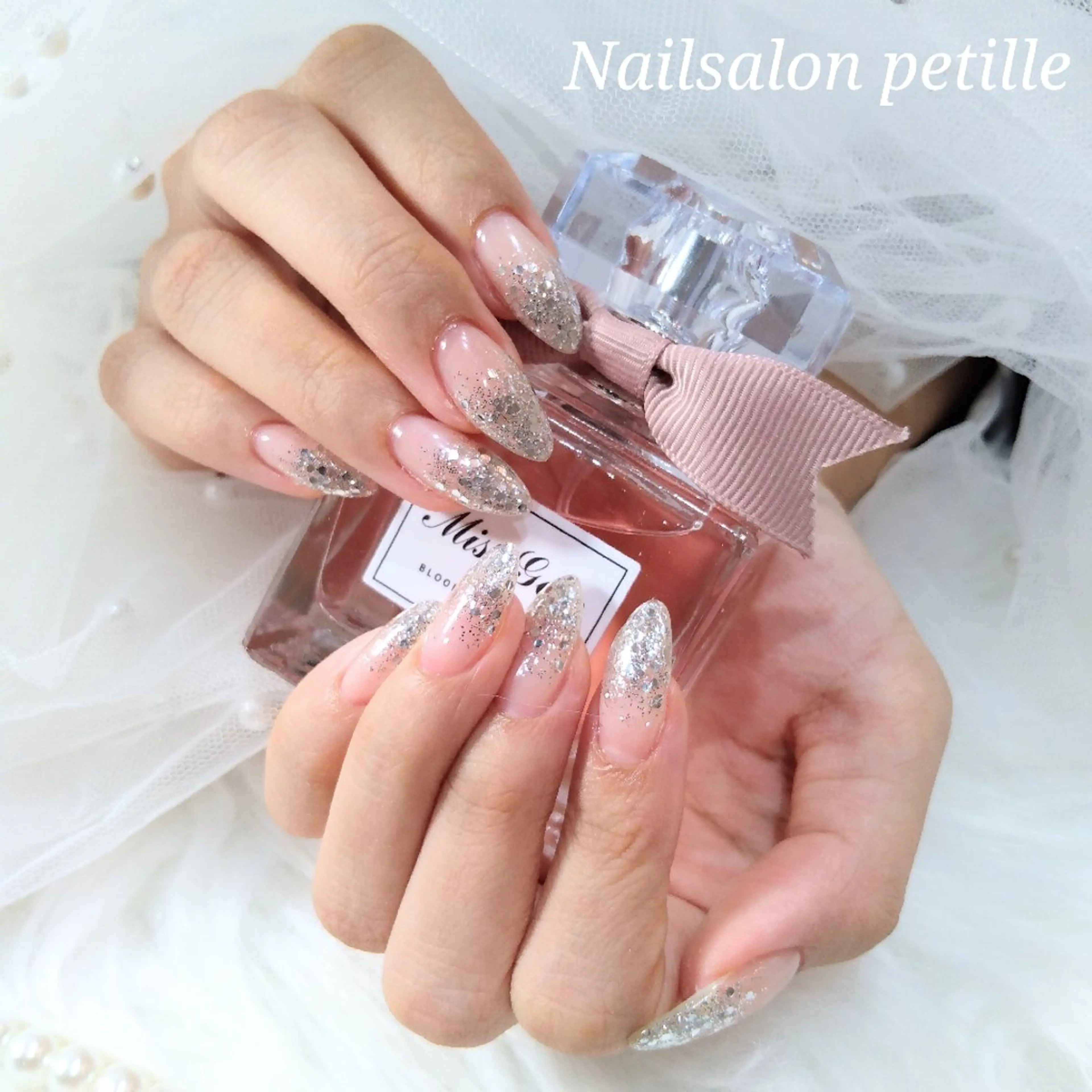 【スカルプ】オフ無し🌹チップ長さ出し10本＋フラッシュorラメグラデーションの写真