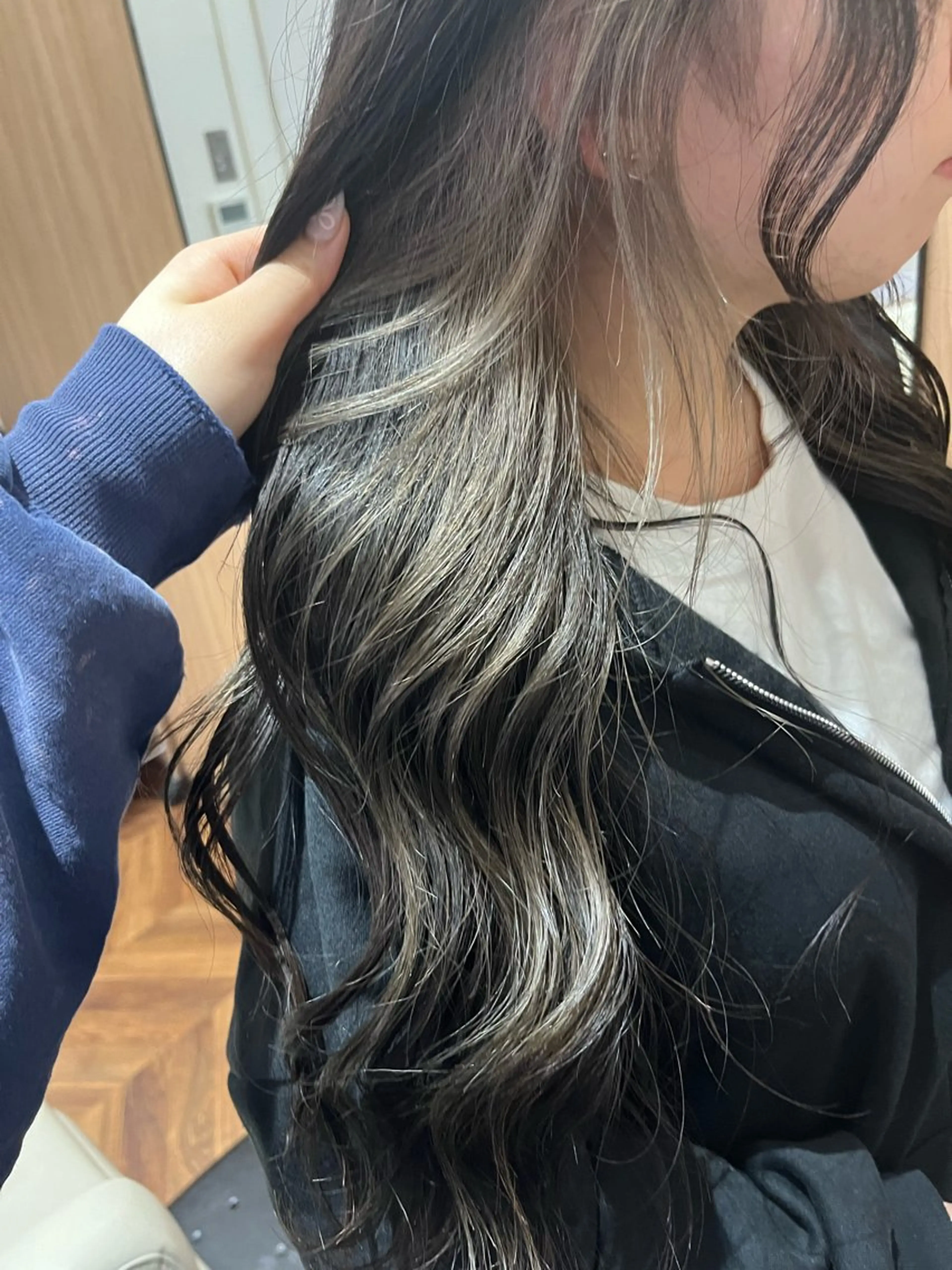 カラー hina🎀🪽 /艶カラー/大曽根駅のヘアスタイル