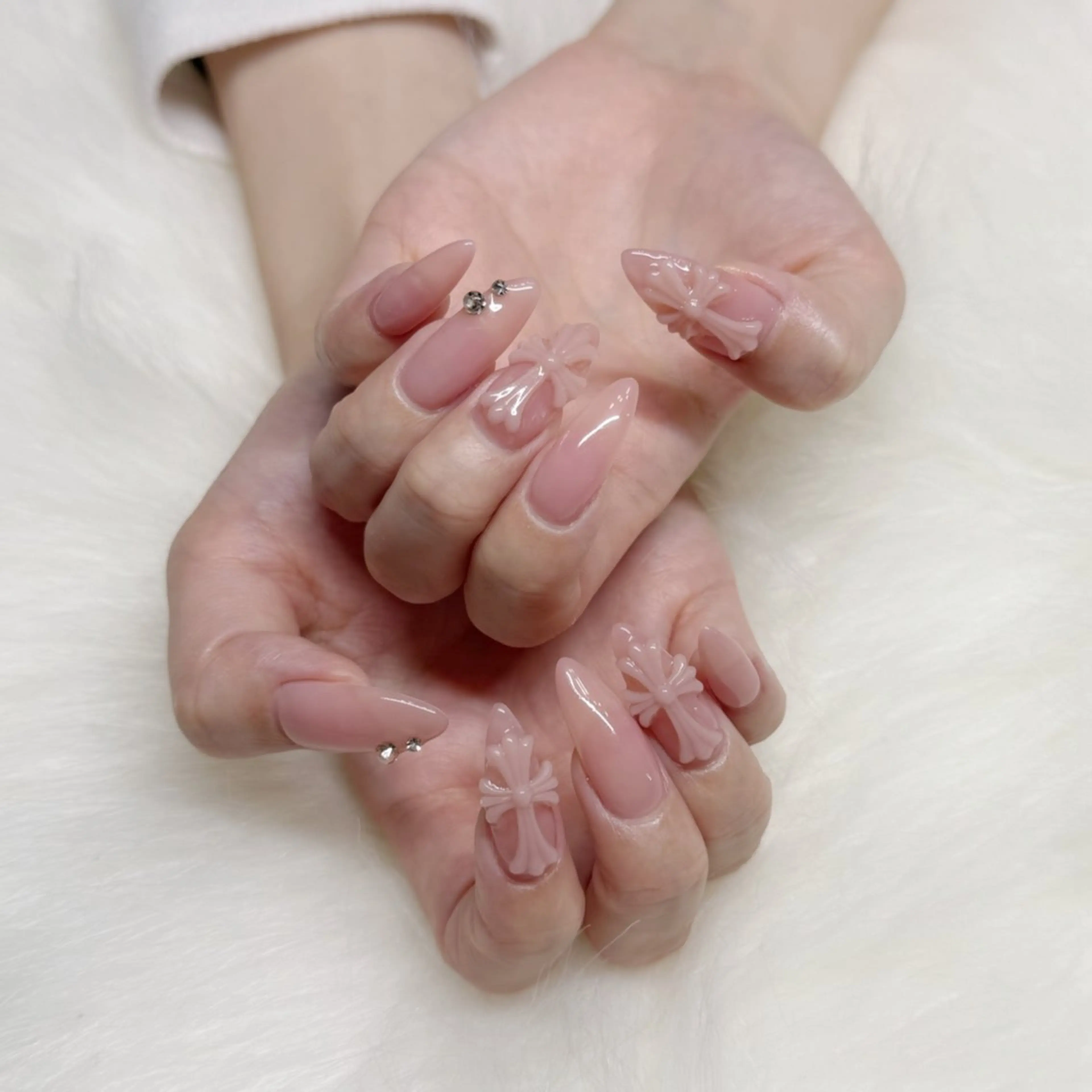 ネイル SAPHIR✝️ YOHEIのネイルデザイン