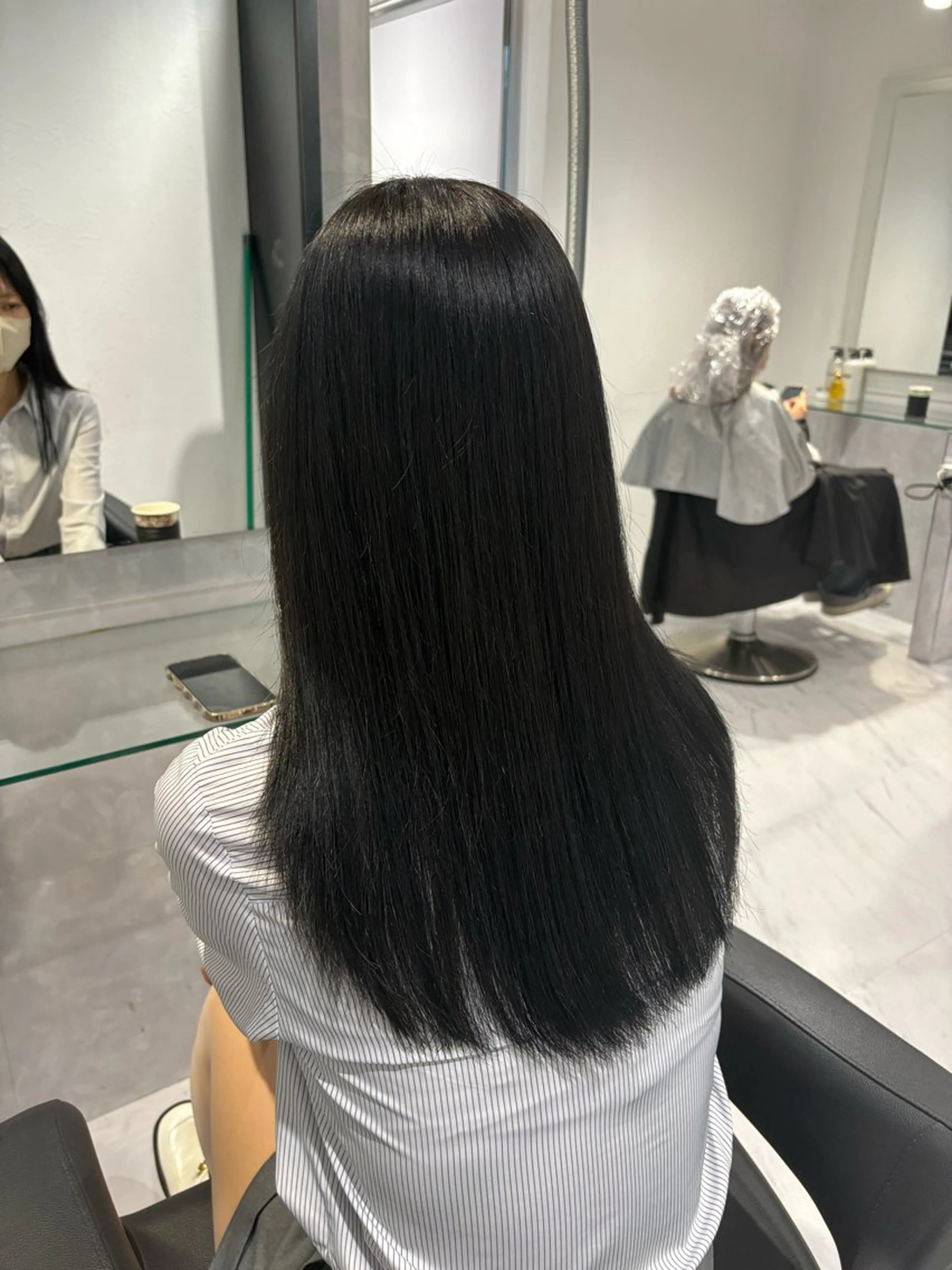 ロング カラー ダークグレー ダークグレージュ グレージュ ヘアカラー トリートメント ヘッドスパ ヘアセット 表参道♡暗髪♡ 艶カラー♡アユミのヘアスタイル