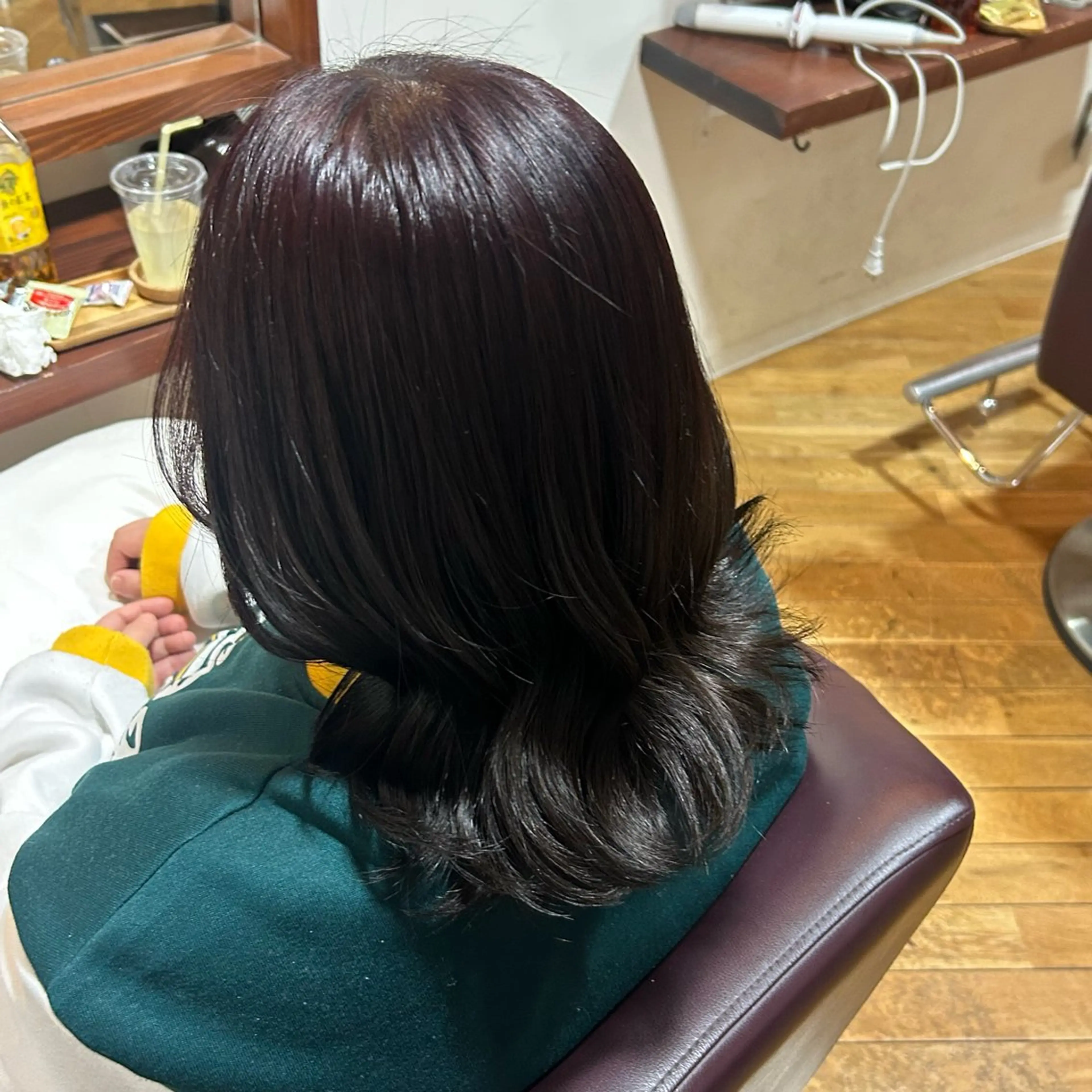 ミディアム カラー ブラウンカラー ダークブラウン 中谷 梨那 SAKURA💜🌸のヘアスタイル