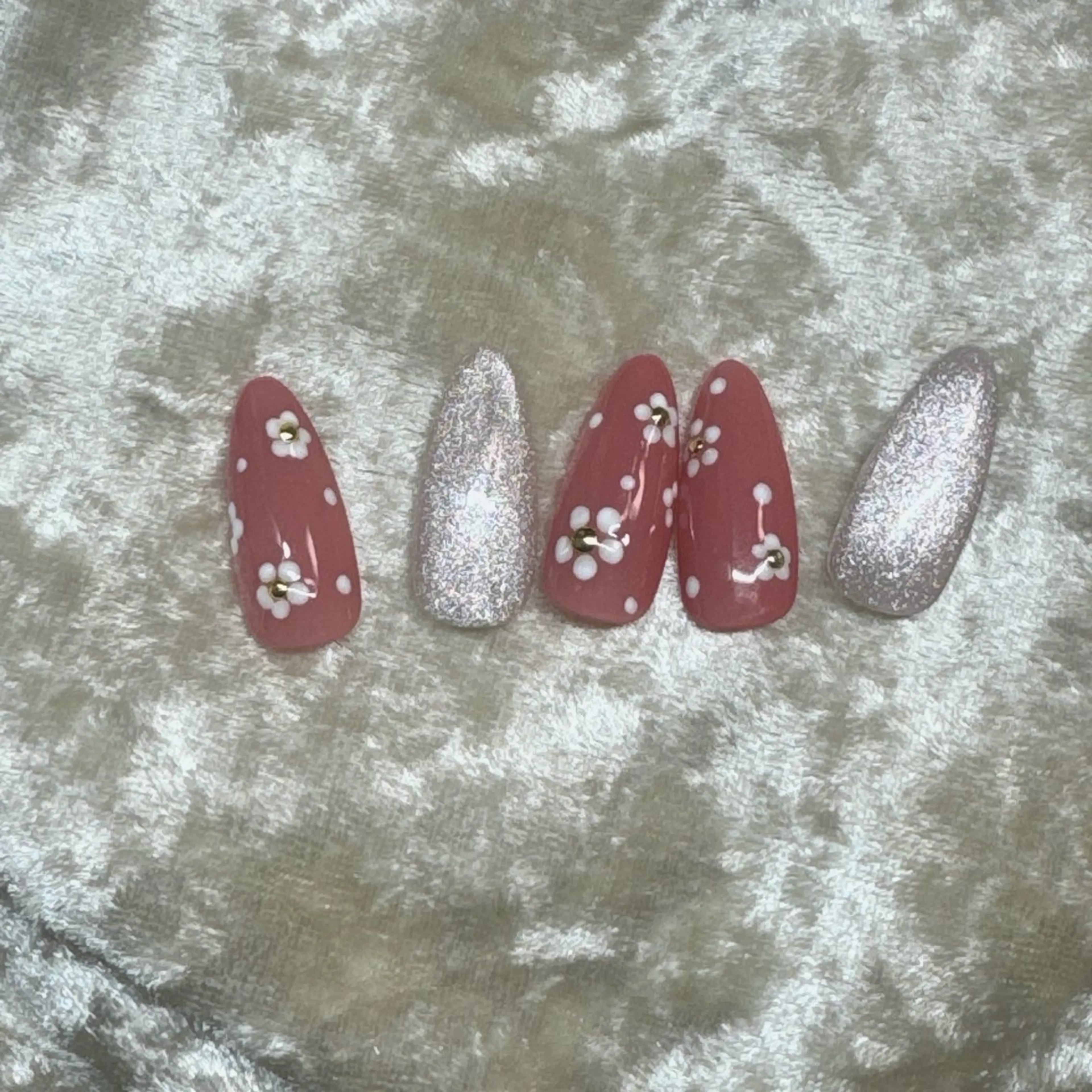 ネイル 春ネイル N.plus NaiLのネイルデザイン